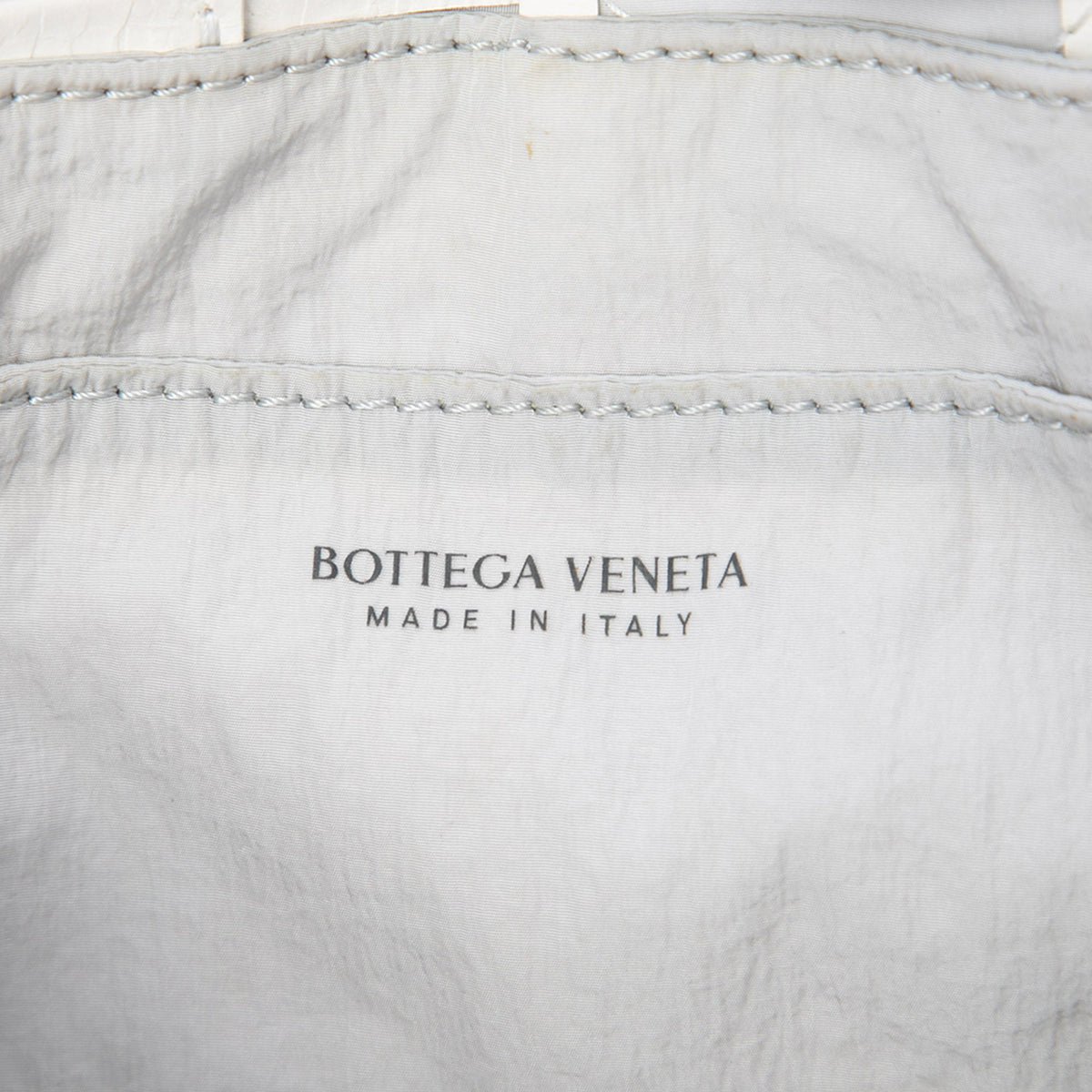 Bottega Veneta Paper Calfskin Intrecciato Cassette Belt Bag — White