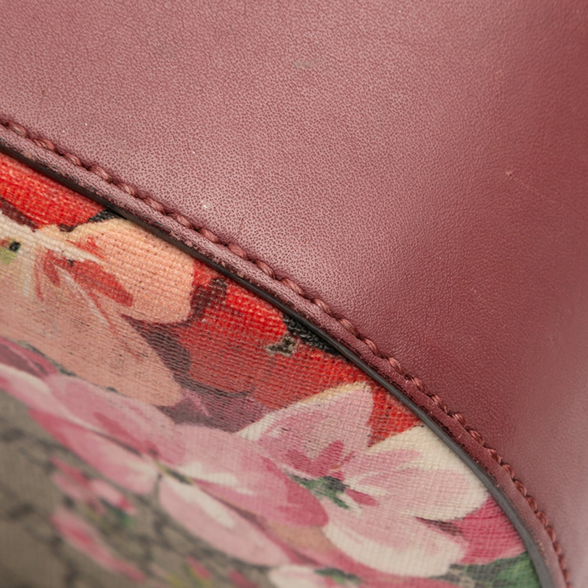 Gucci Mini GG Supreme Blooms Chain Crossbody