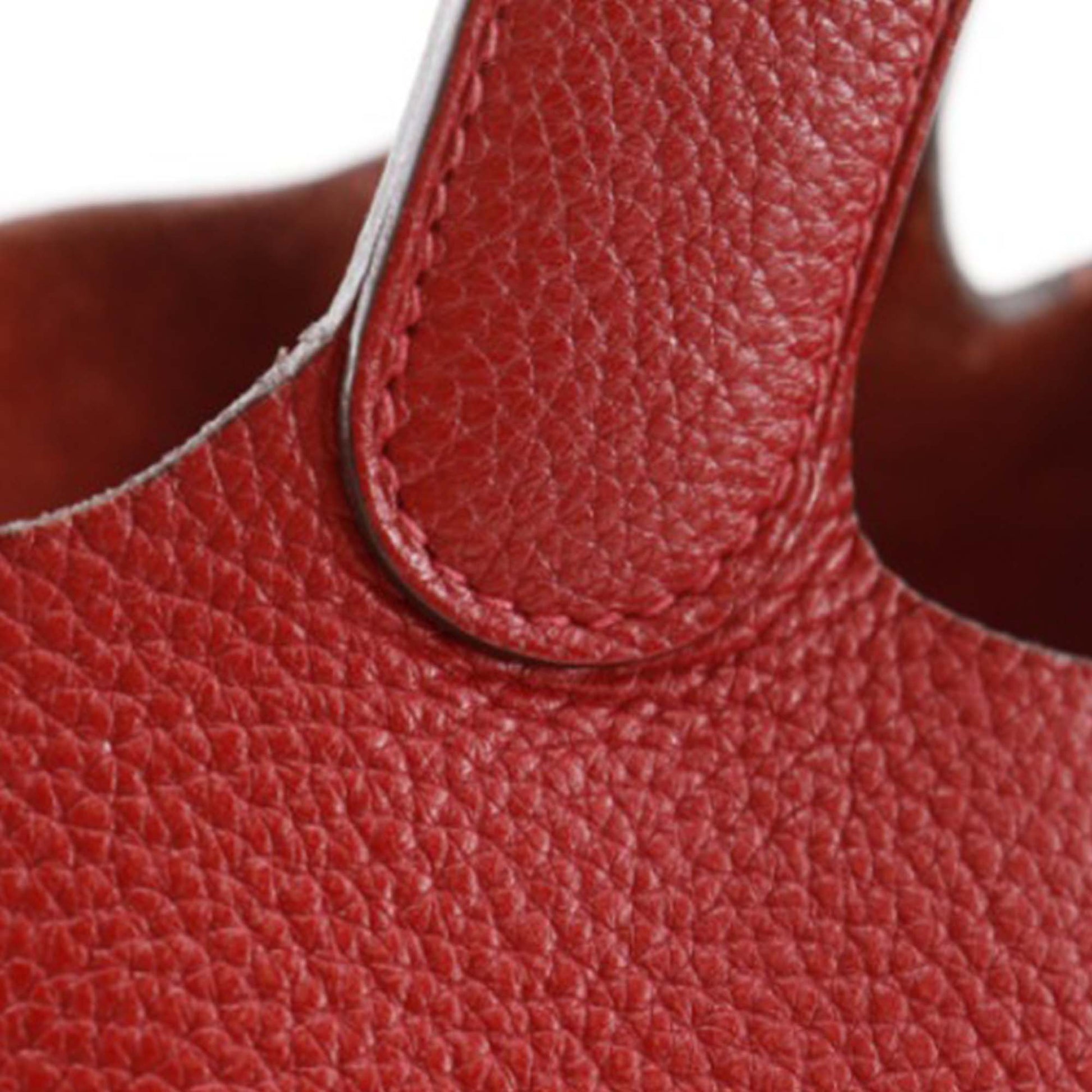 Hermès Clemence Picotin Lock 26
