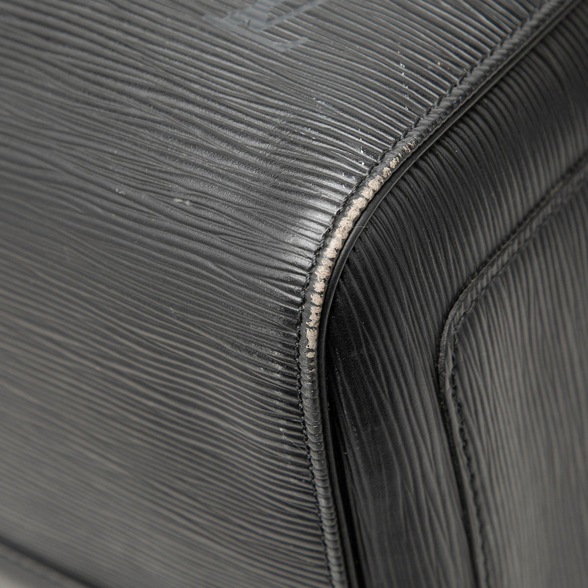 Louis Vuitton Epi Keepall 60 — Black