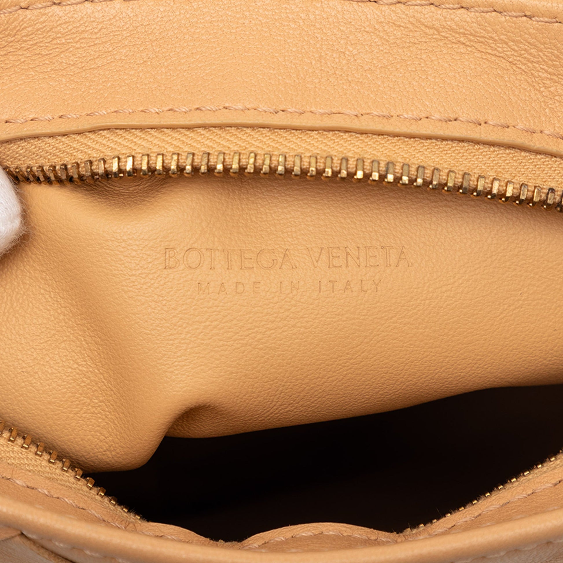 Bottega Veneta Nappa Intrecciato BV Twist Clutch