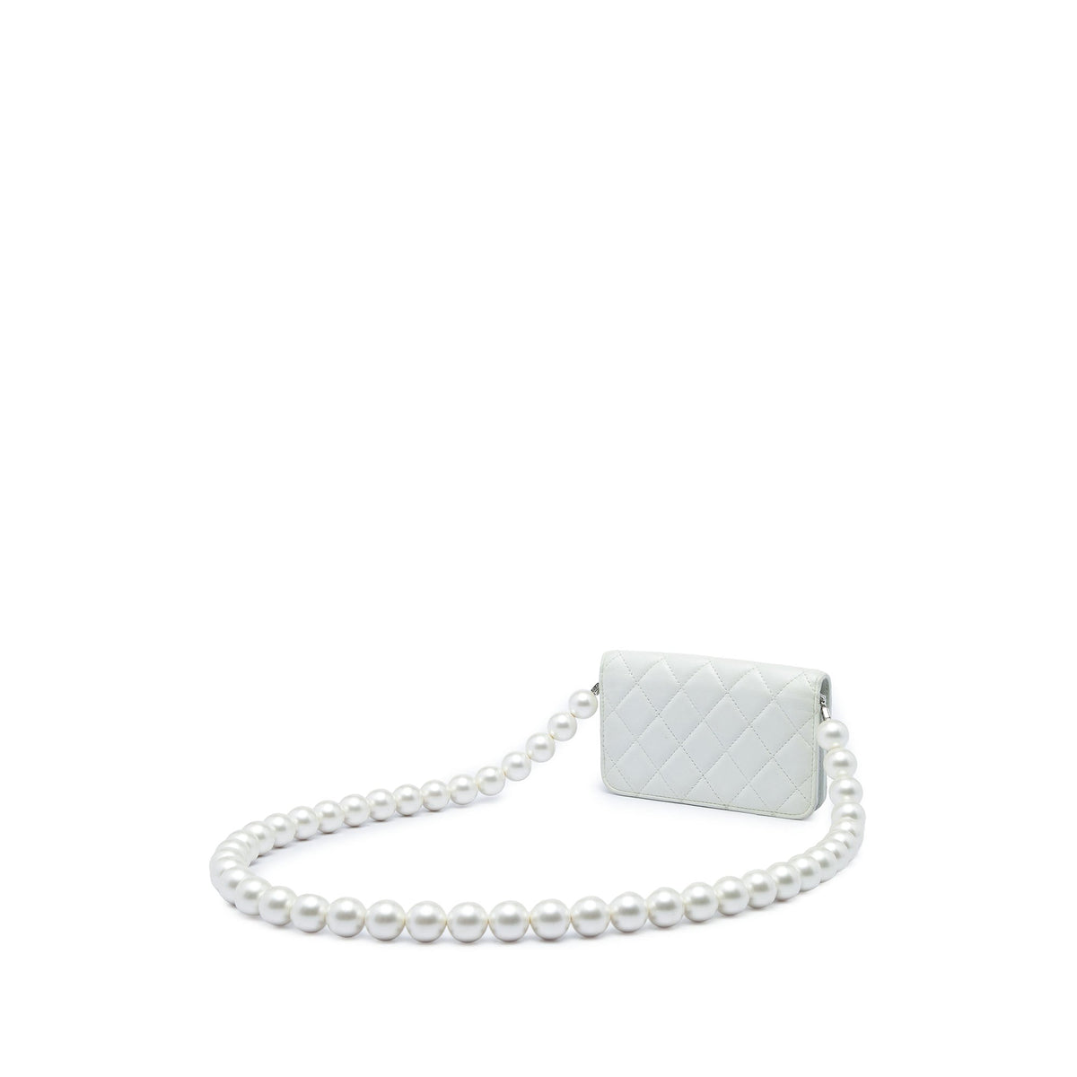 Chanel CC Quilted Lambskin Maxi Pearl Chain Strap — White