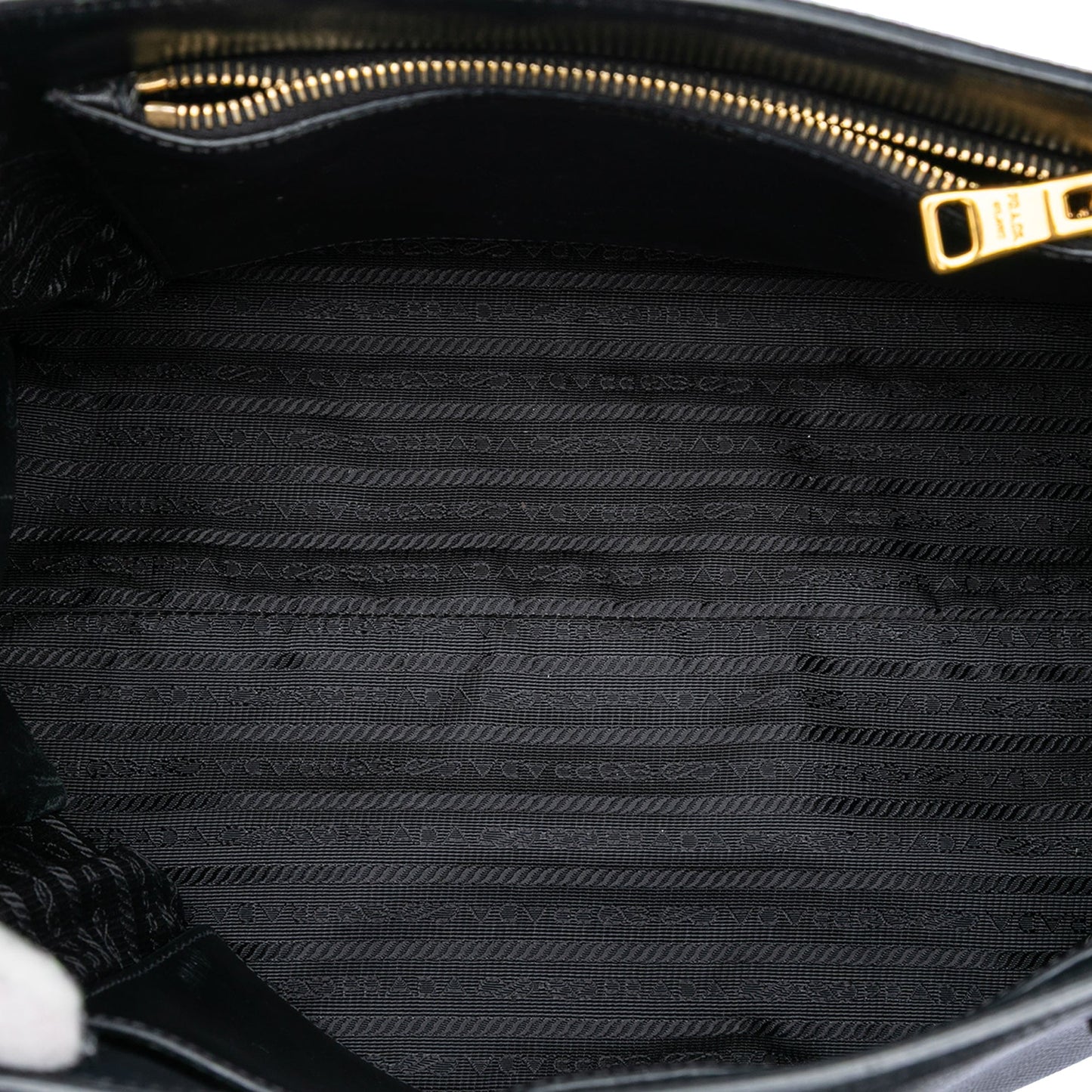 Saffiano Cuir Monochrome Satchel