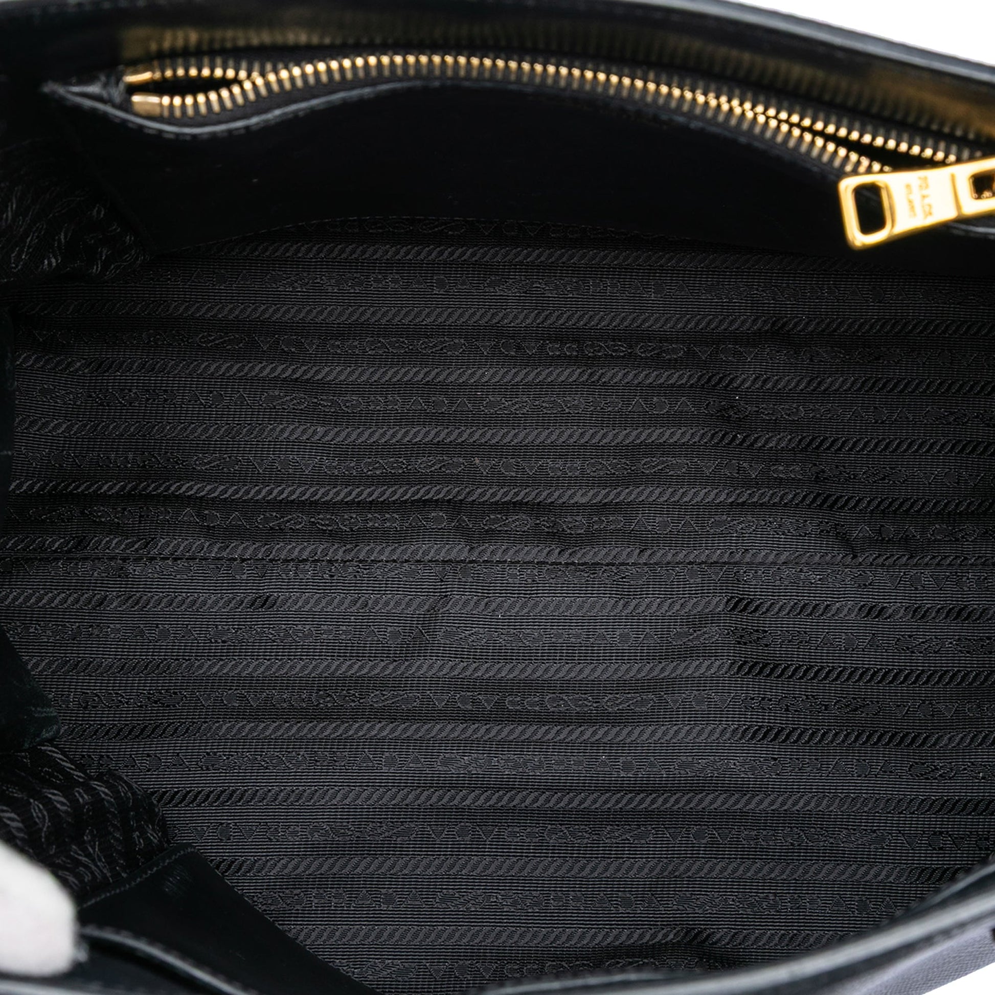Saffiano Cuir Monochrome Satchel