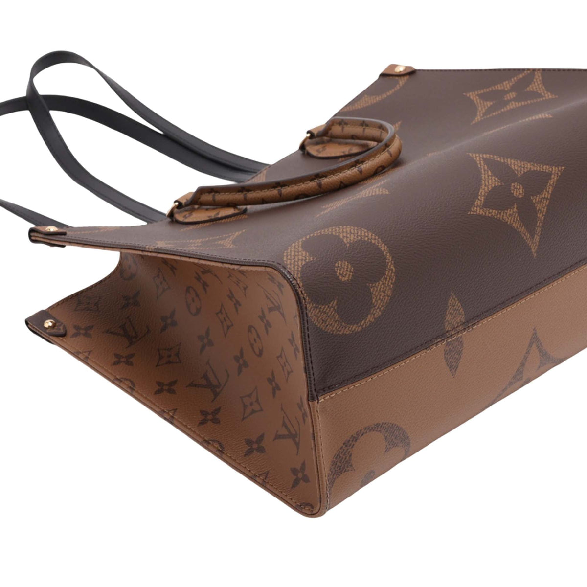 Louis Vuitton Monogram Reverse Giant OnTheGo MM — Brown