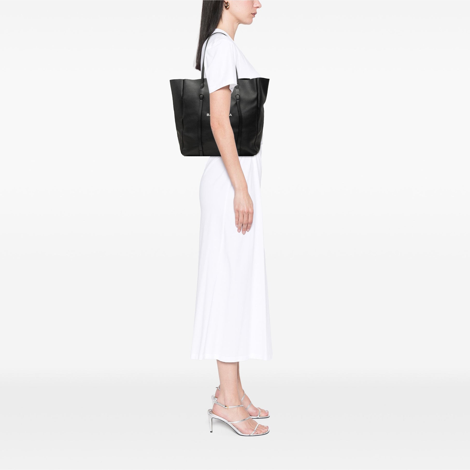 Balenciaga Leather Everyday Tote M