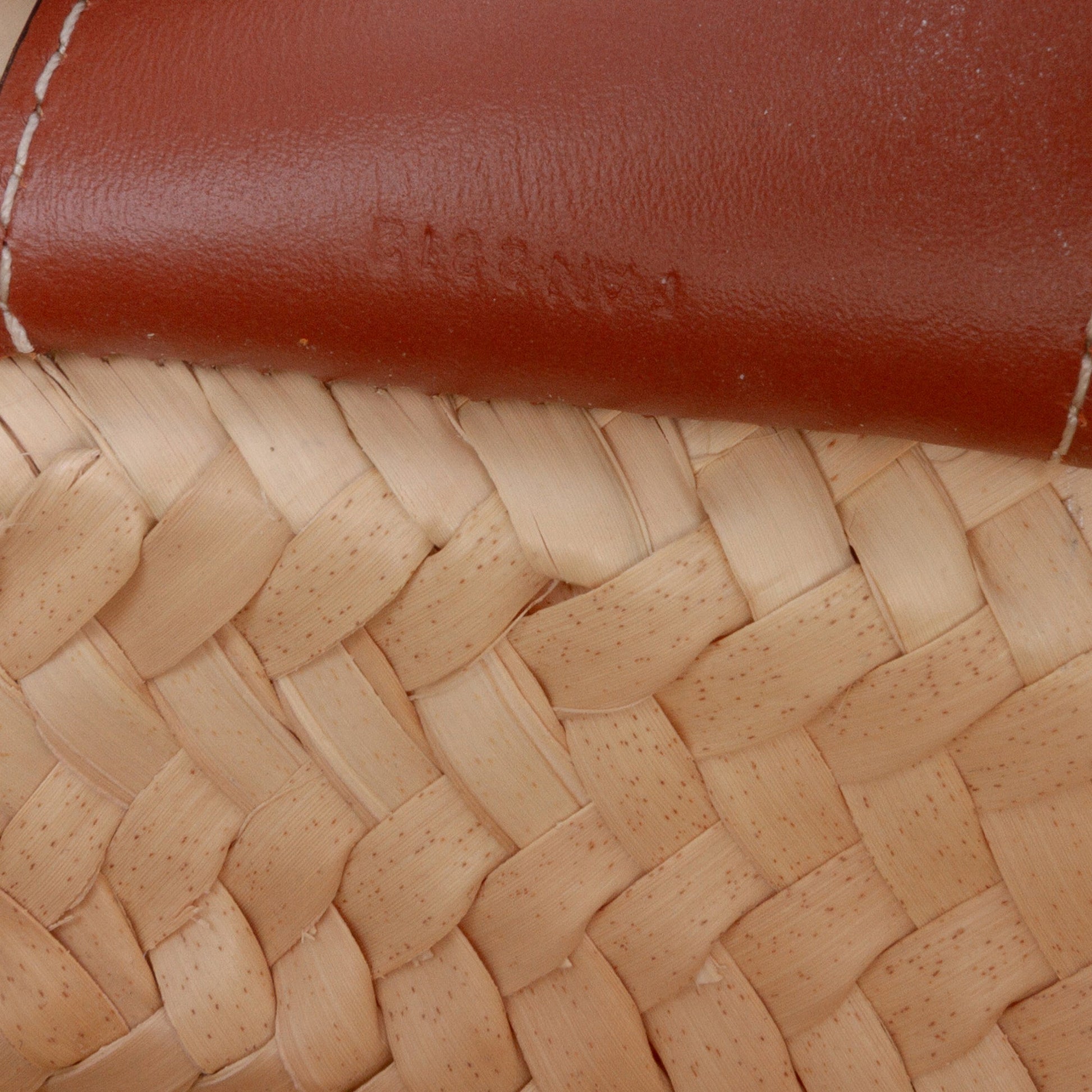 Celine Nano Raffia Cuir Triomphe Classic Panier Tote