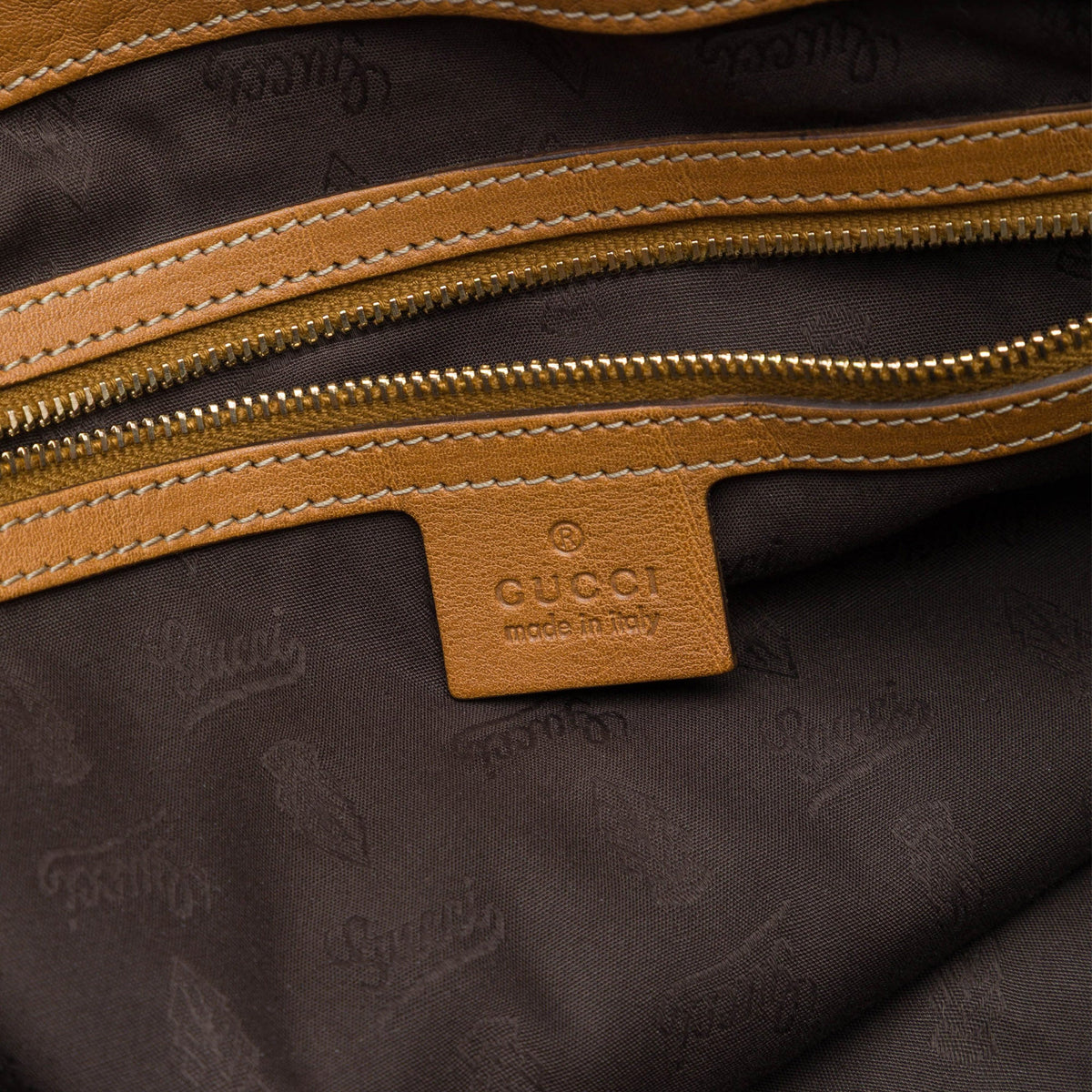 Gucci Large GG Canvas GG Charm Tote — Beige