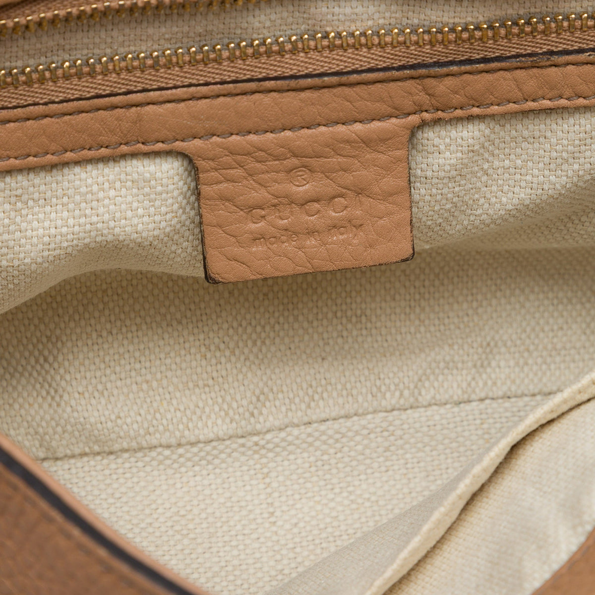 Gucci Medium Calfskin Soho Chain Flap Crossbody — Brown