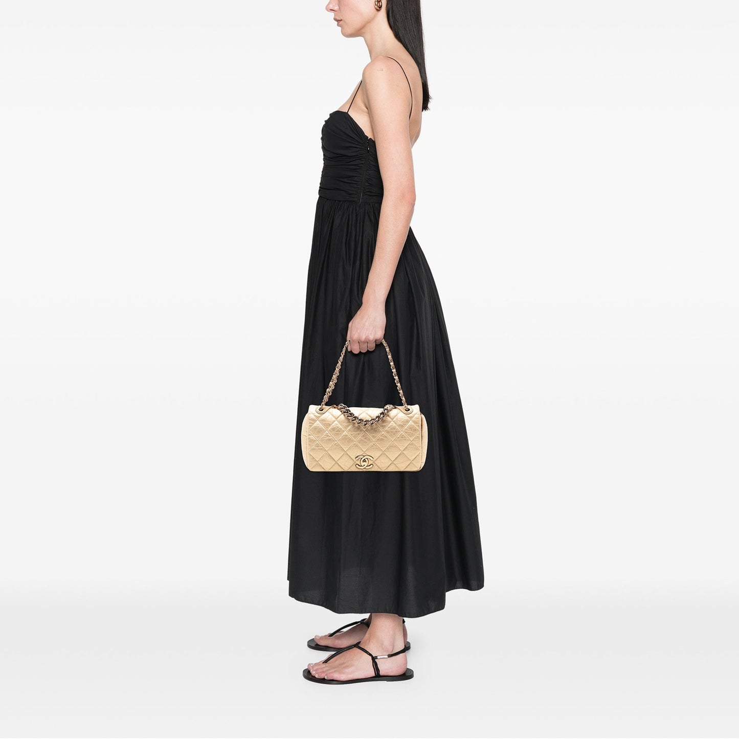 Chanel Medium Quilted Aged Calfskin Pondichery Flap