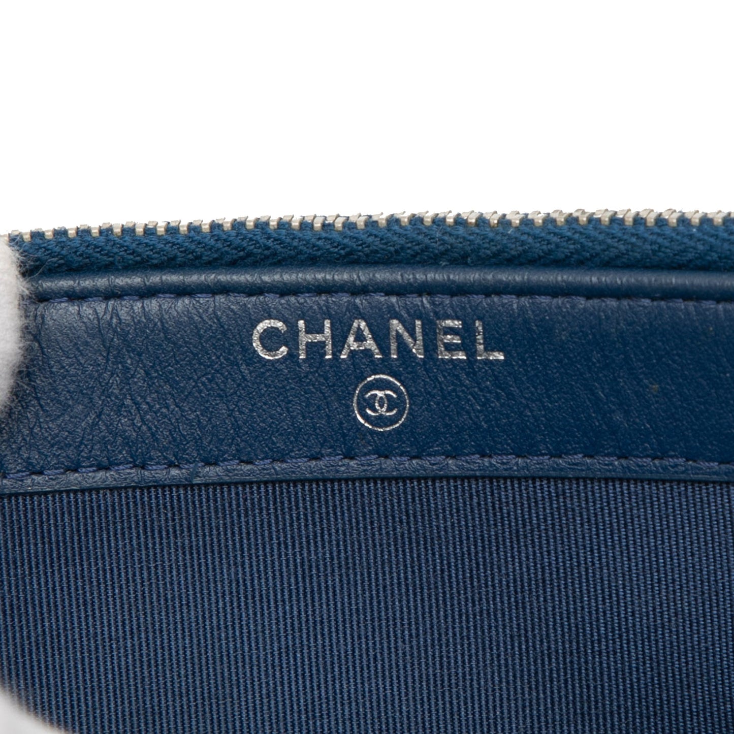 Chanel CC Quilted Caviar Double Zip Clutch With Chain