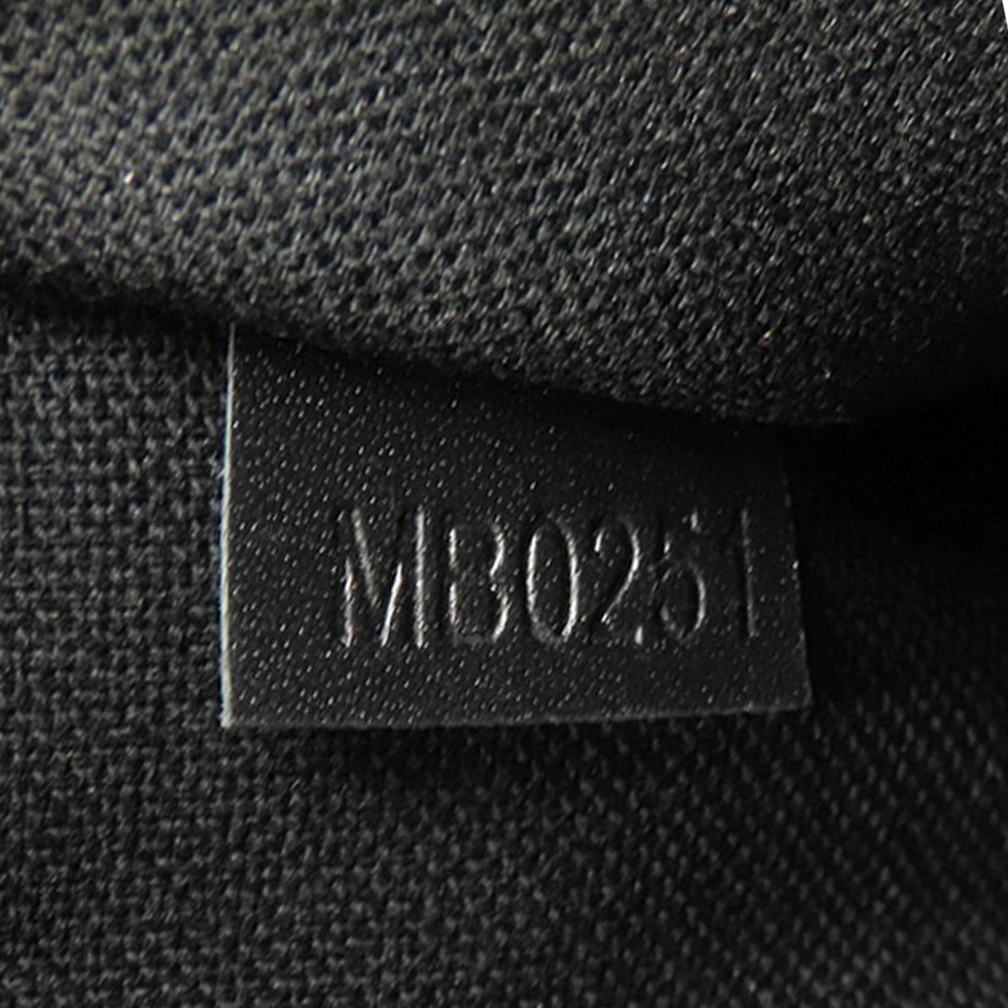 Louis Vuitton Monogram Eclipse Reverse Keepall Bandouliere 25