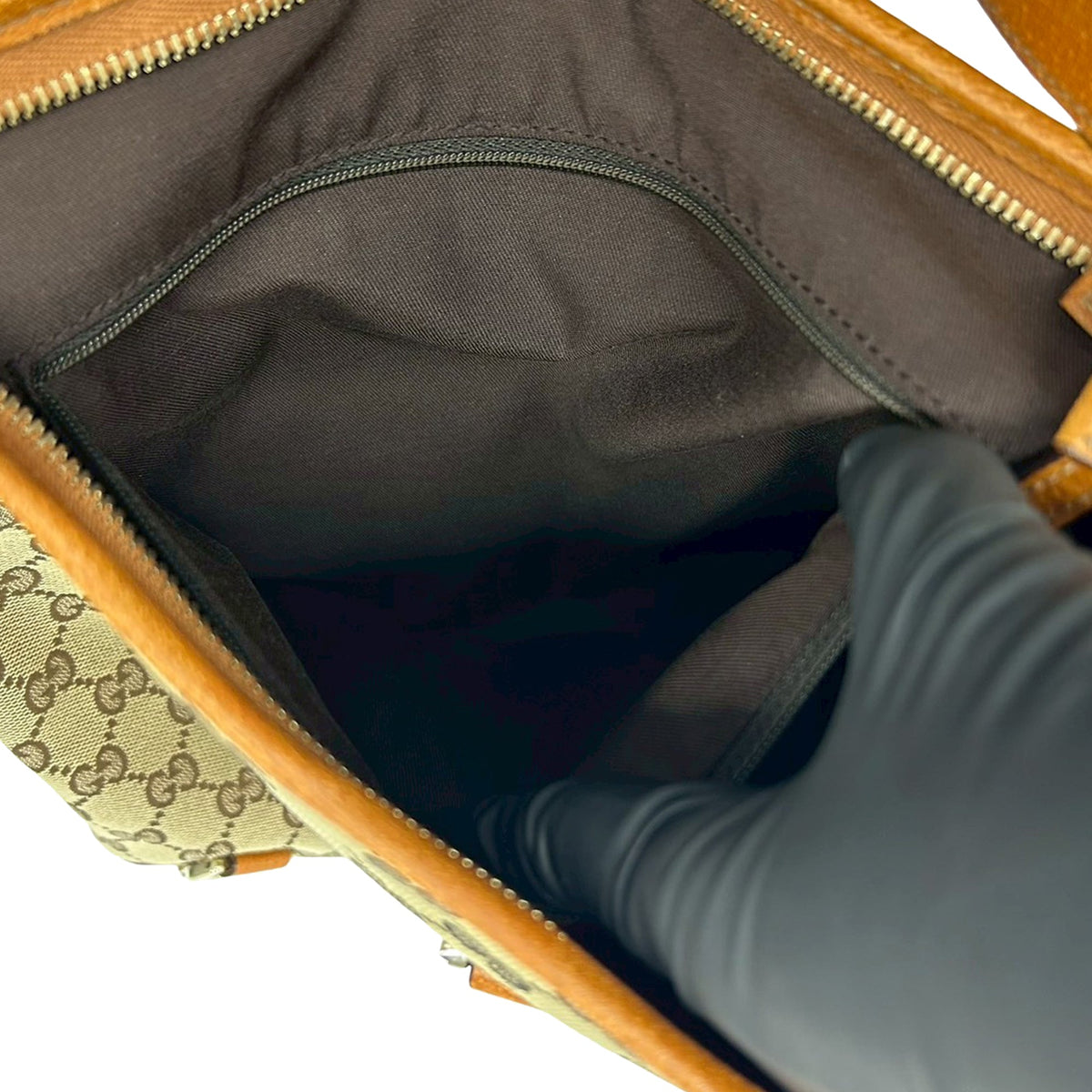 Gucci GG Canvas Abbey D Ring Crossbody