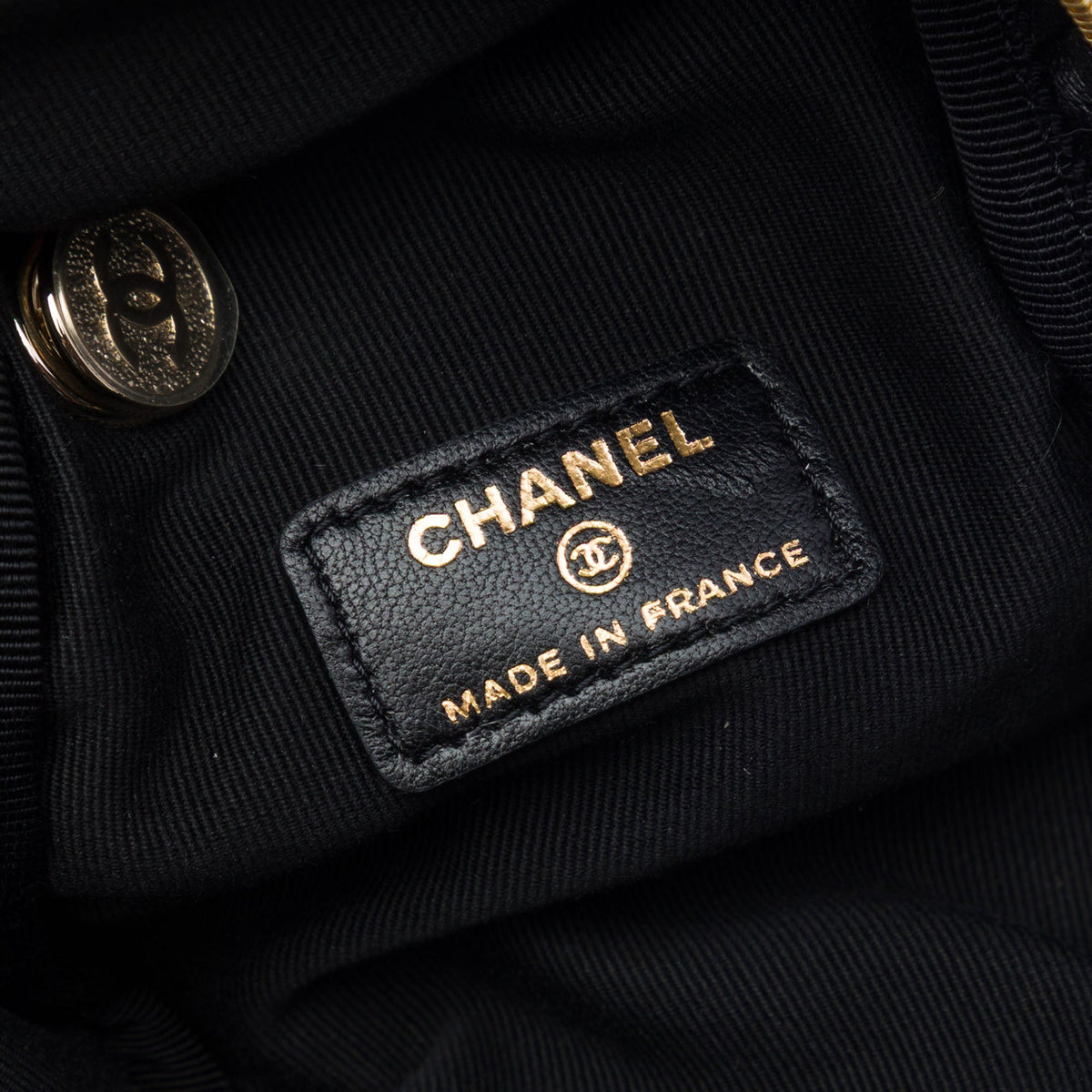 Chanel CC Quilted Lambskin Cube Wristlet Vanity Case — Black