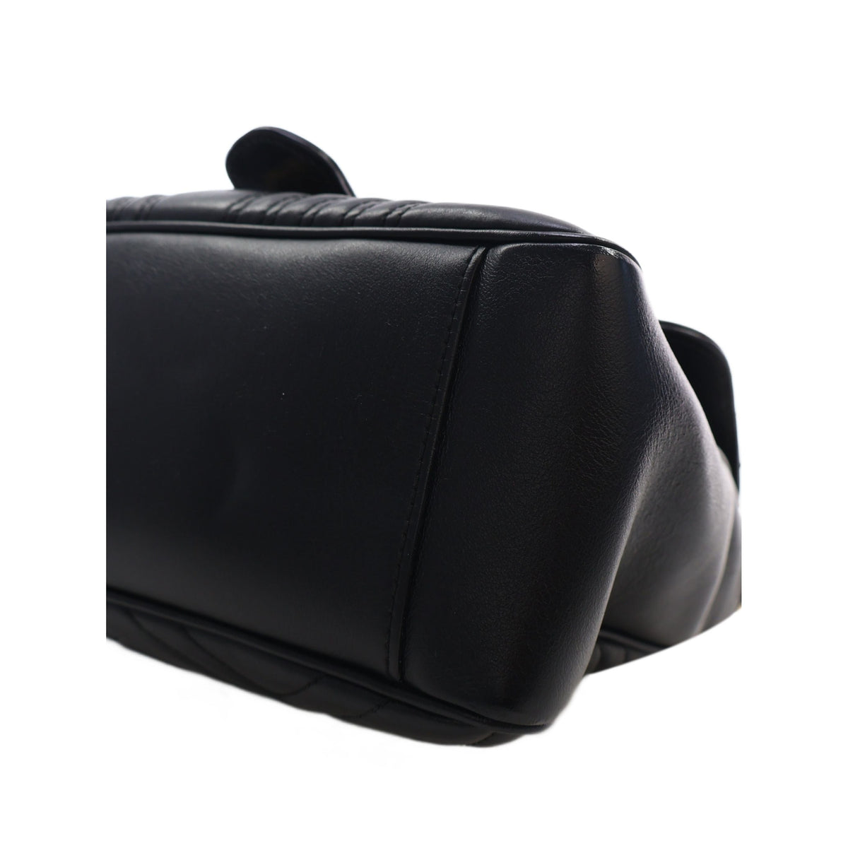 Gucci Small GG Marmont Matelasse Calfskin Top Handle Bag — Black