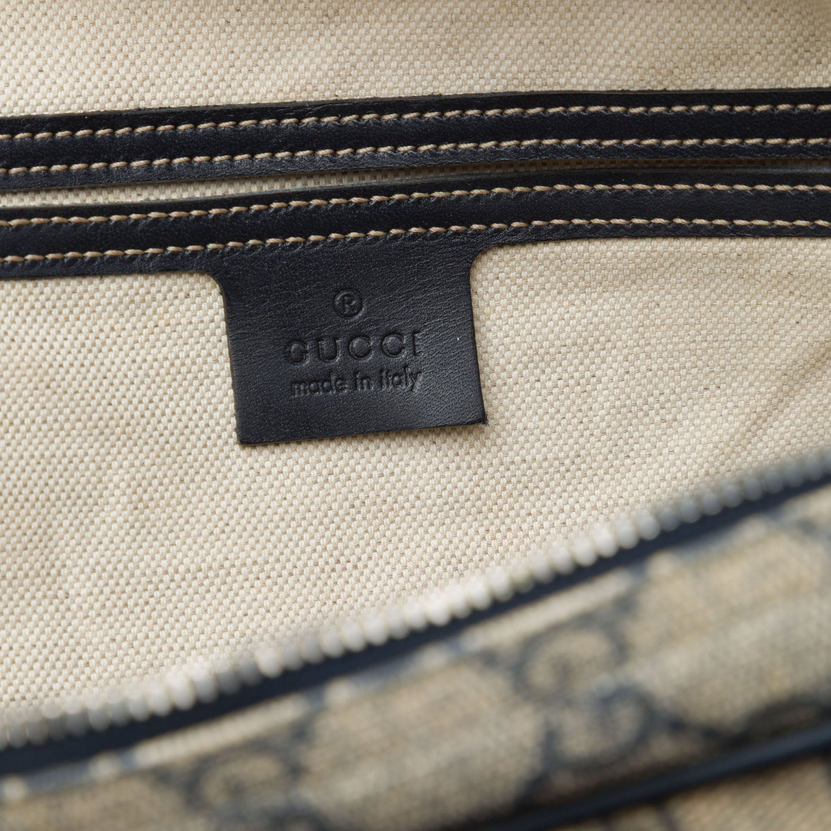 Gucci GG Supreme Business Bag