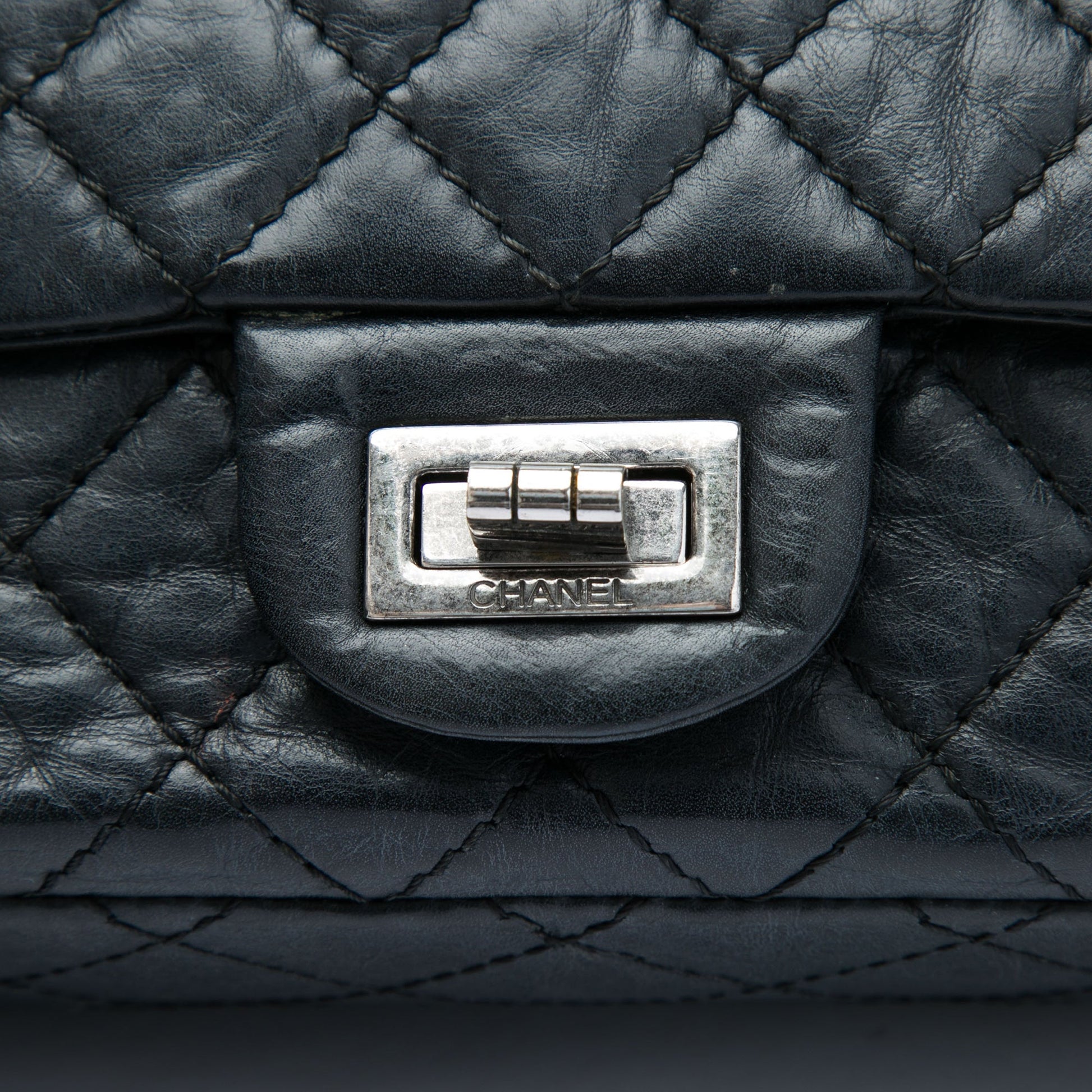 Chanel Quilted Aged Calfskin Reissue 2.55 Double Flap 225