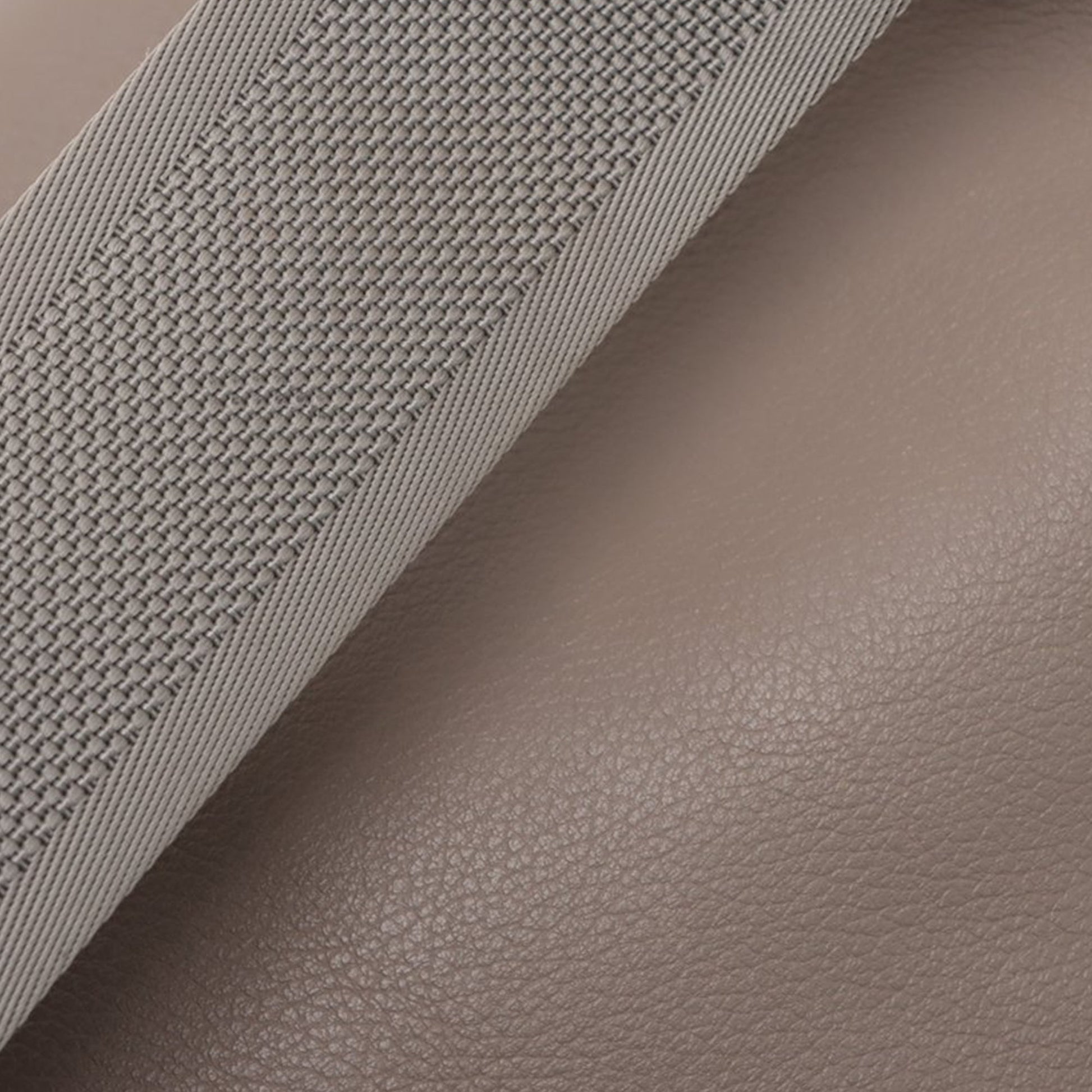 Hermès Clemence Cristobal Cityslide PM