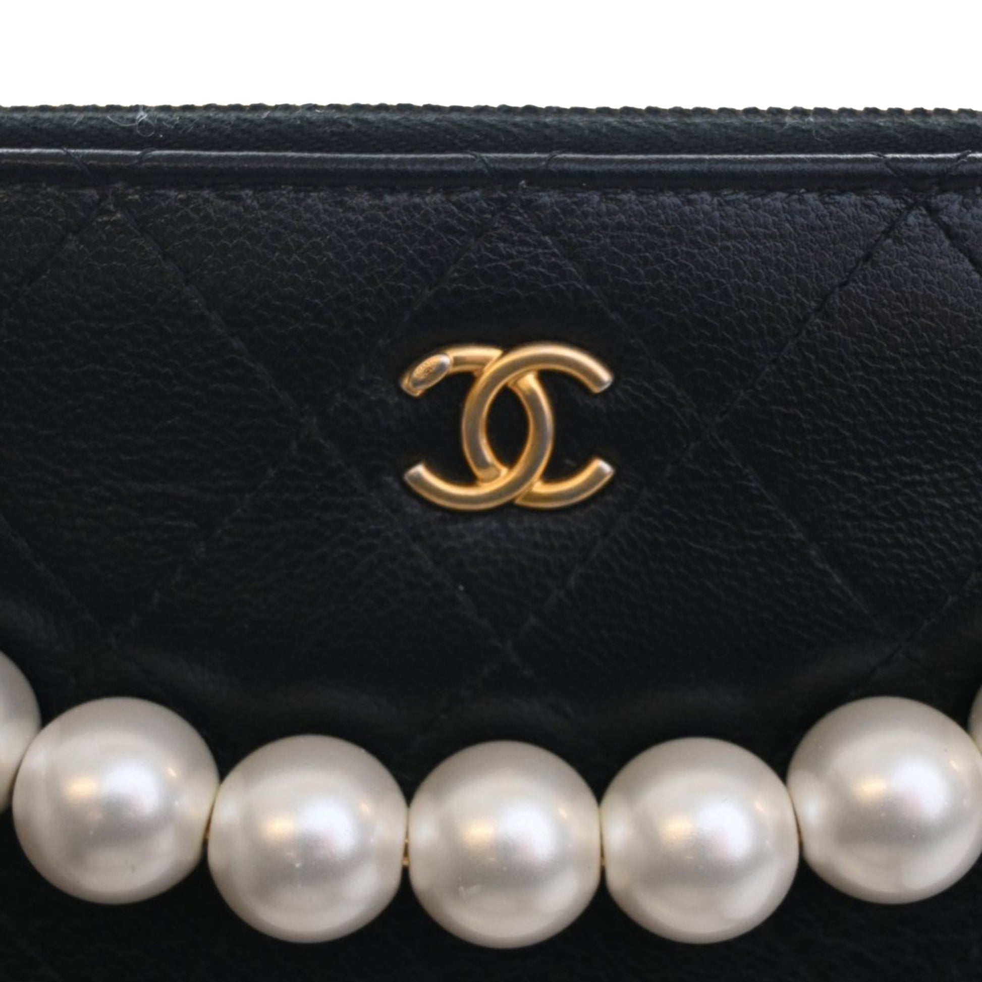 CC Quilted Goatskin Chic Pearls Double Zip Clutch With Chain