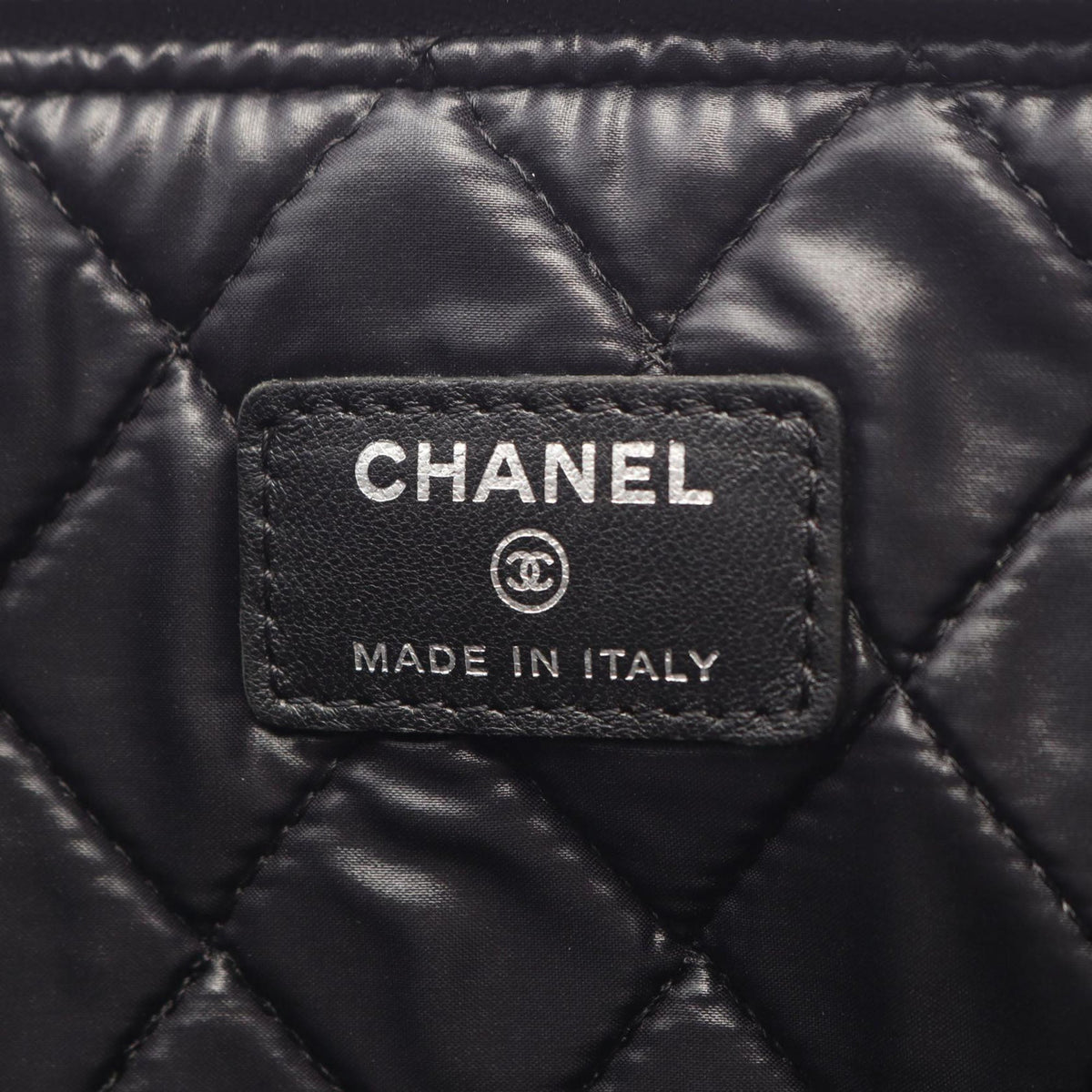 Chanel Large Quilted Patent Double Stitch O Case Clutch — Black