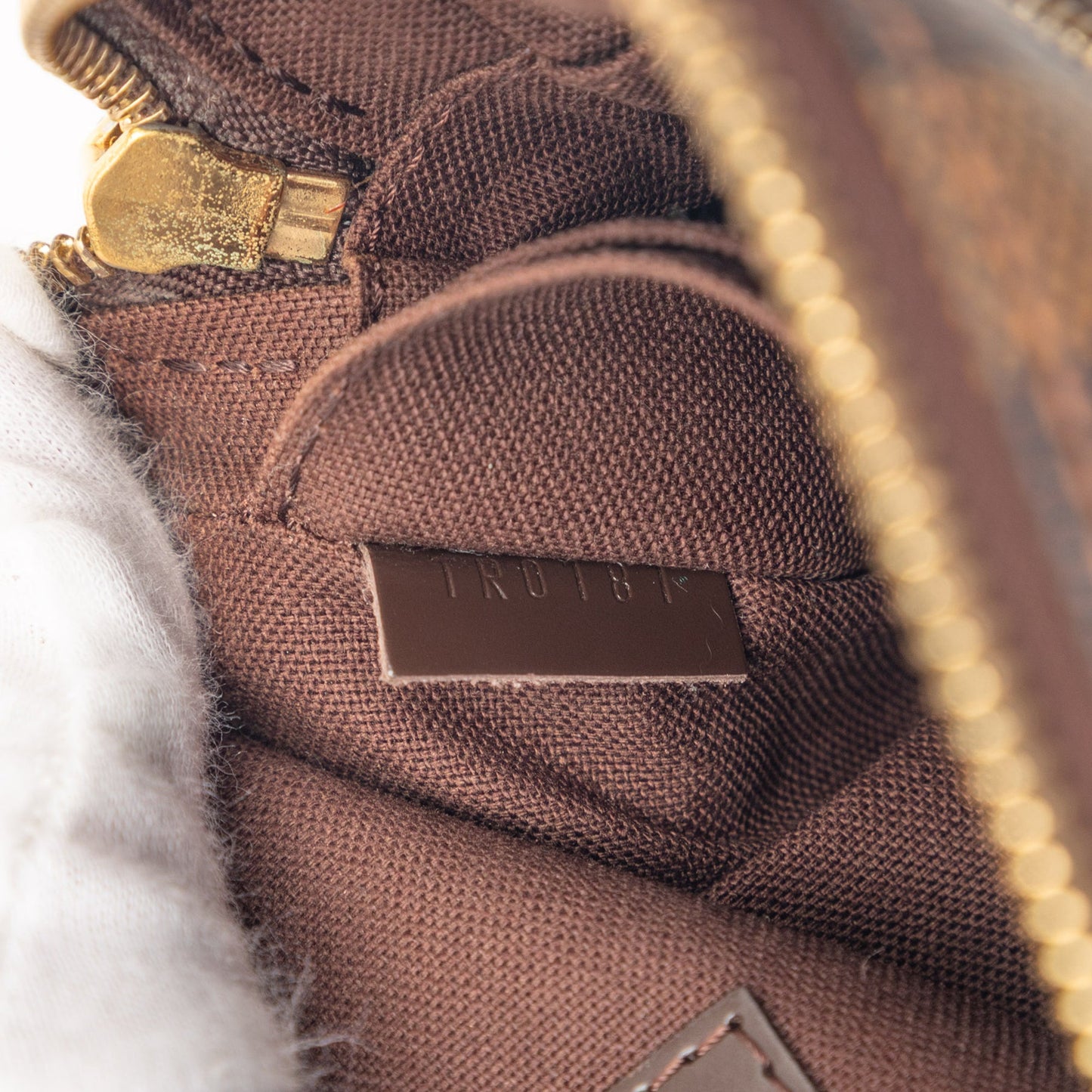 Damier Ebene Pochette Billets Macao
