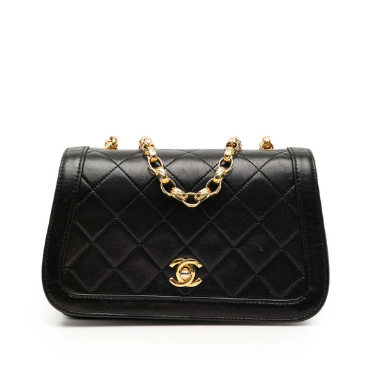 Chanel CC Quilted Lambskin Bijoux Chain Curved Full Flap