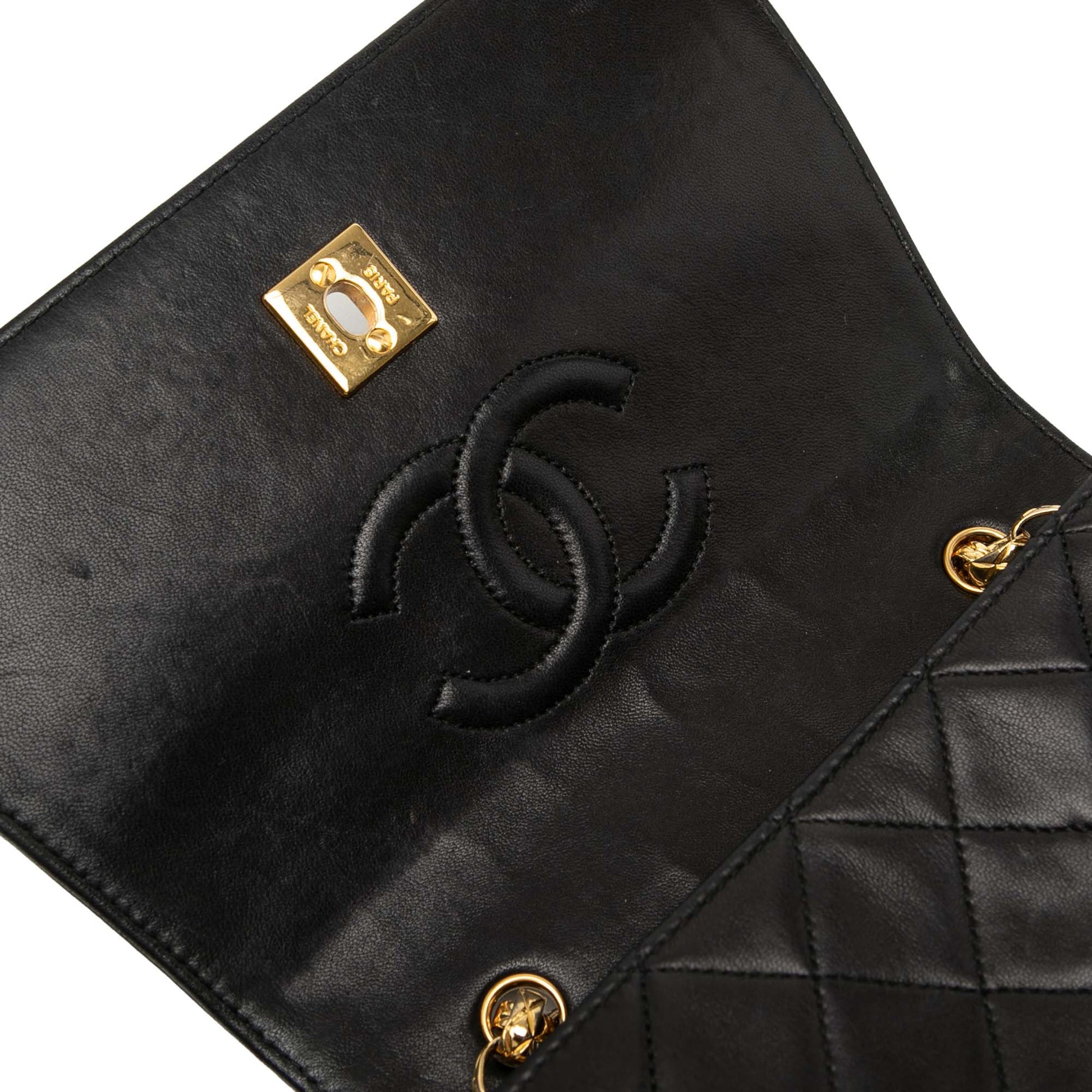 Chanel CC Quilted Lambskin Bijoux Chain Curved Full Flap