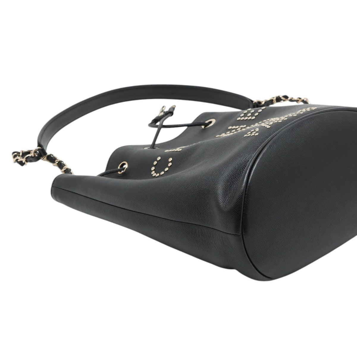 Chanel CC Caviar Deauville Drawstring Bucket Bag — Black