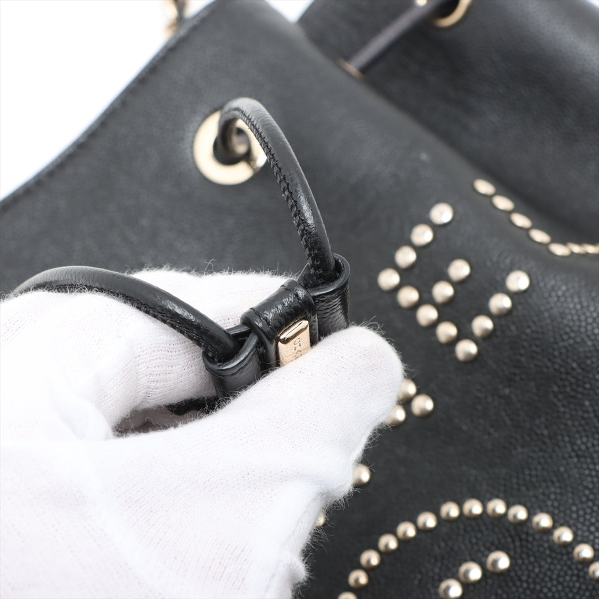 Chanel CC Caviar Deauville Drawstring Bucket Bag — Black