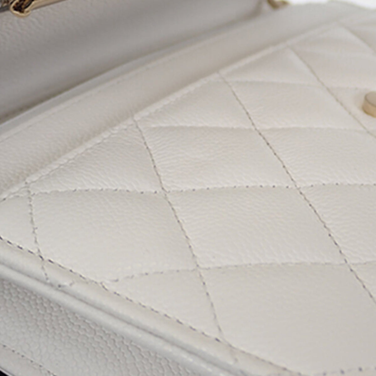 Chanel Classic Caviar Wallet On Chain