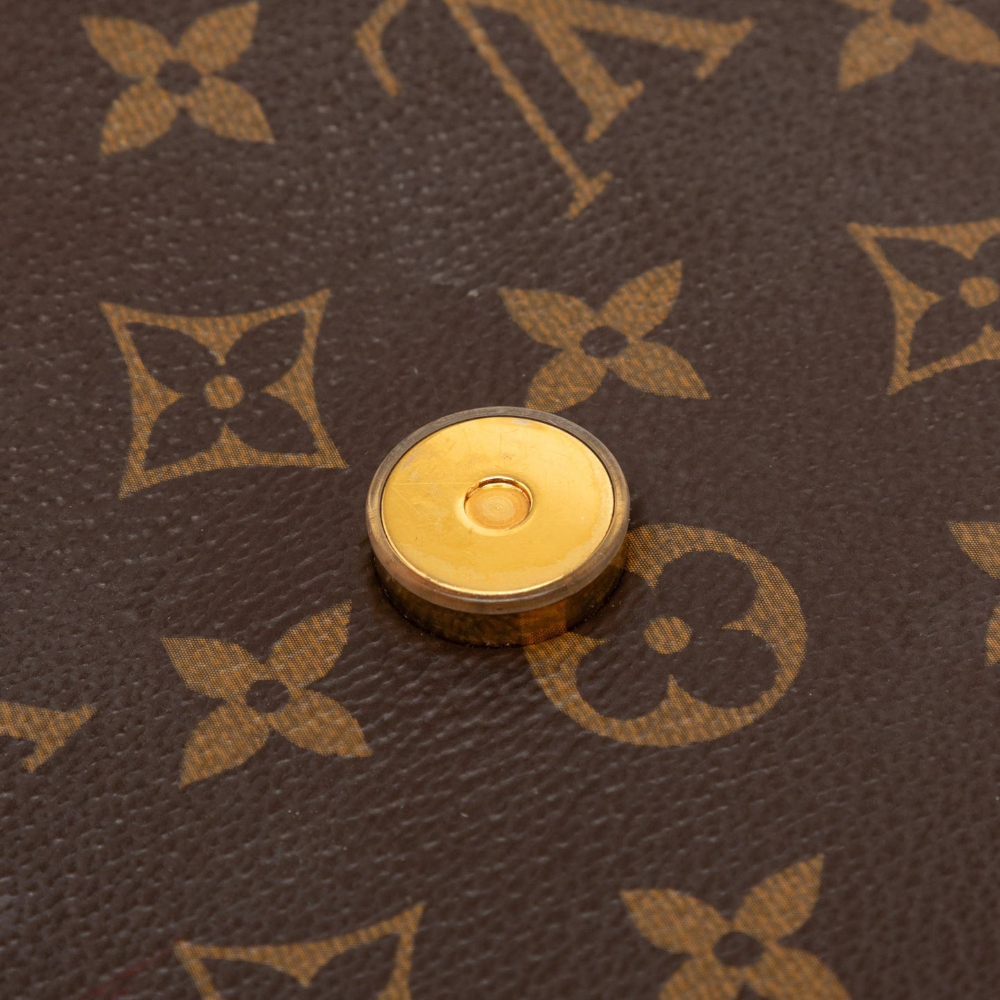 Louis Vuitton Monogram Locky BB
