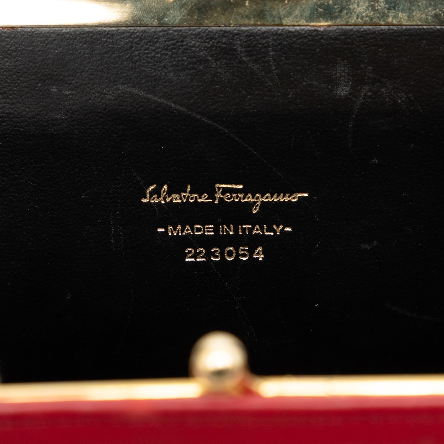 Ferragamo Leather Vara Bow Kiss Lock Chain Crossbody