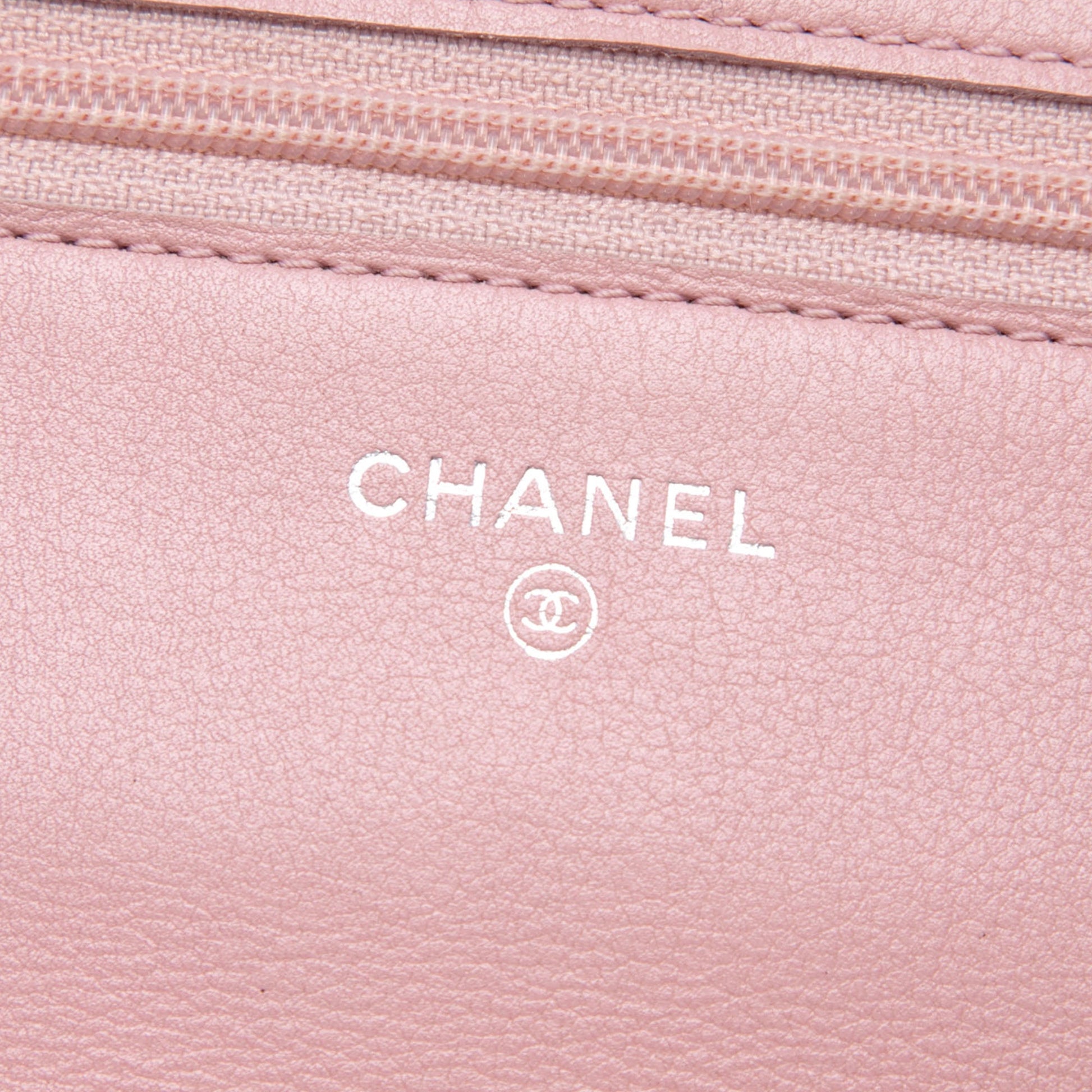Chanel CC Caviar Wallet On Chain