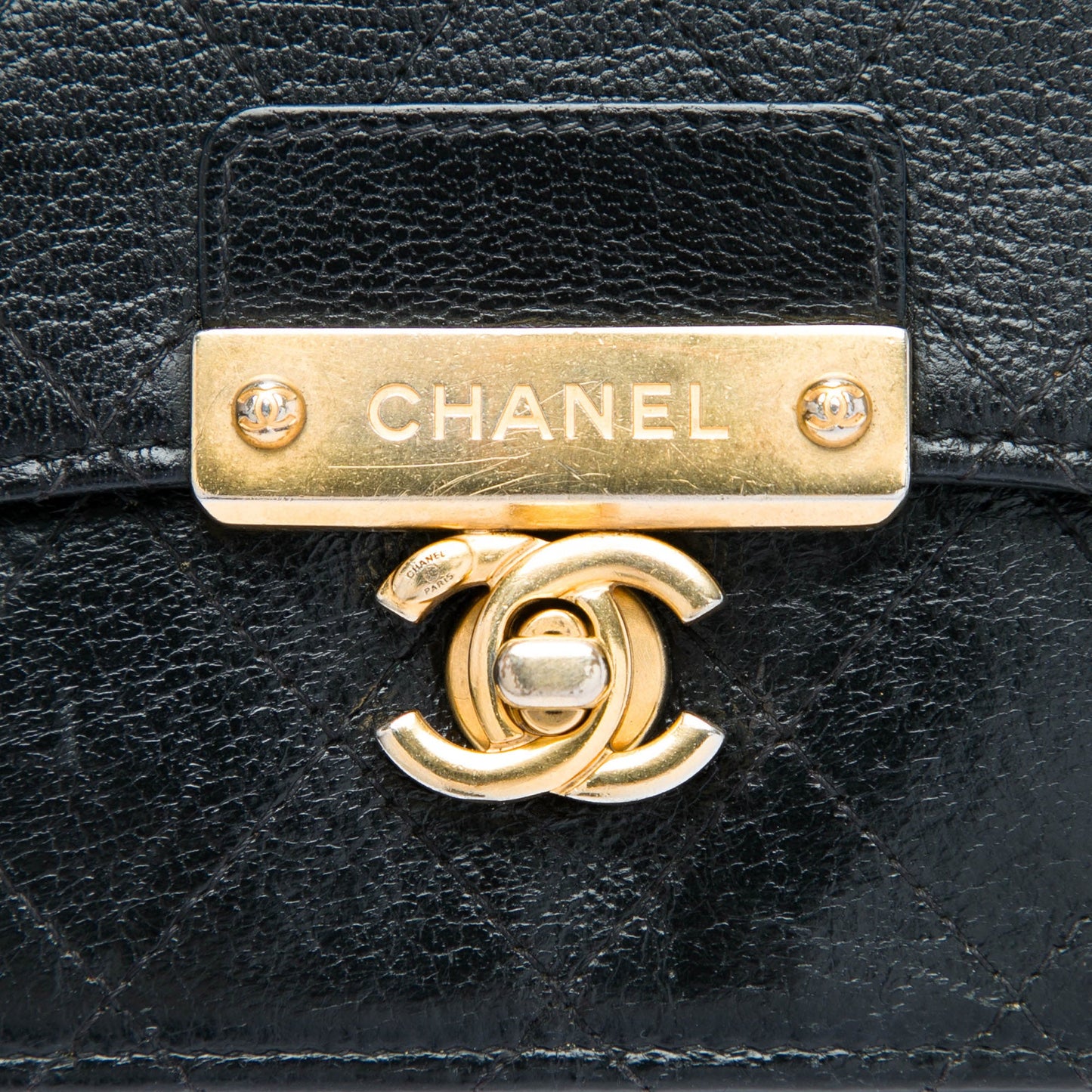 Chanel Stitched Goatskin Golden CC Wallet On Chain
