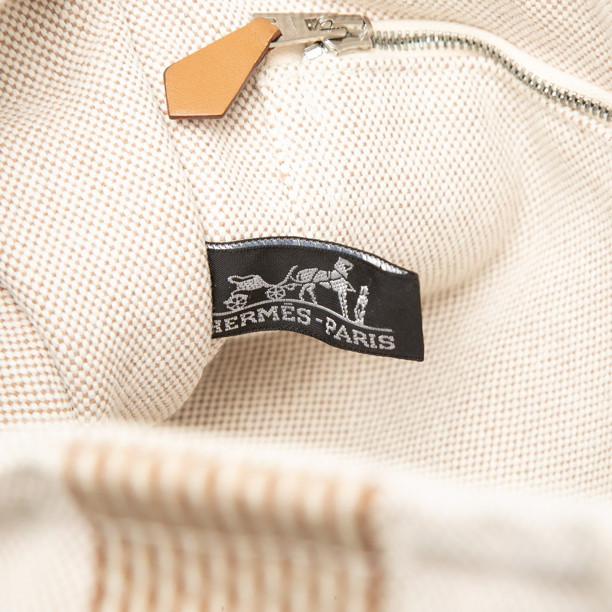 Hermès Canvas Fourre Tout Besace MM — Beige