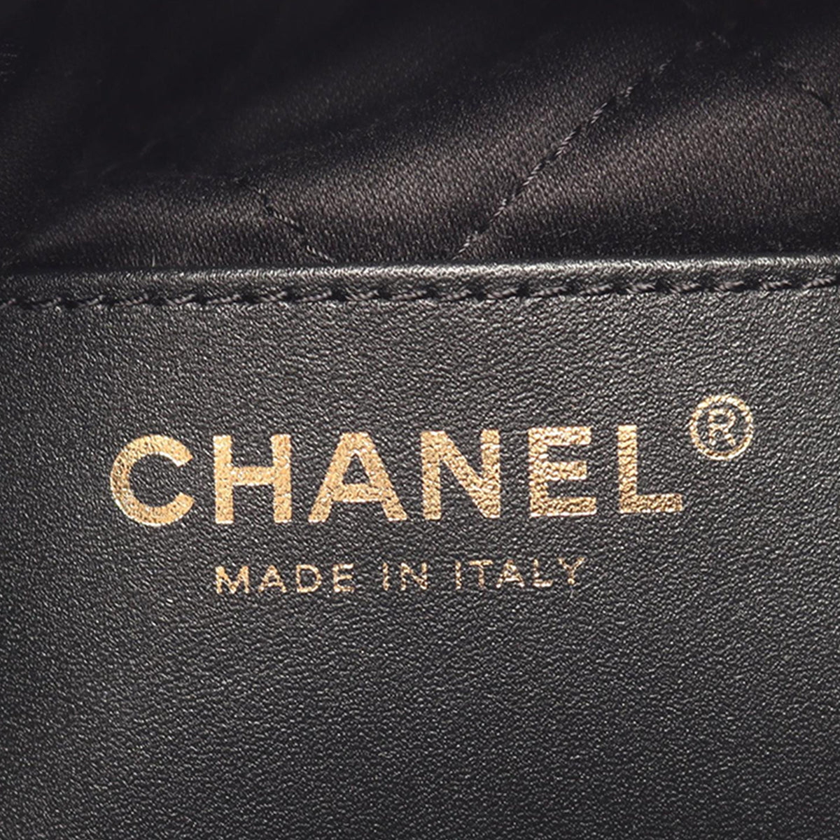 Chanel Mini Shiny Calfskin 22 Handbag