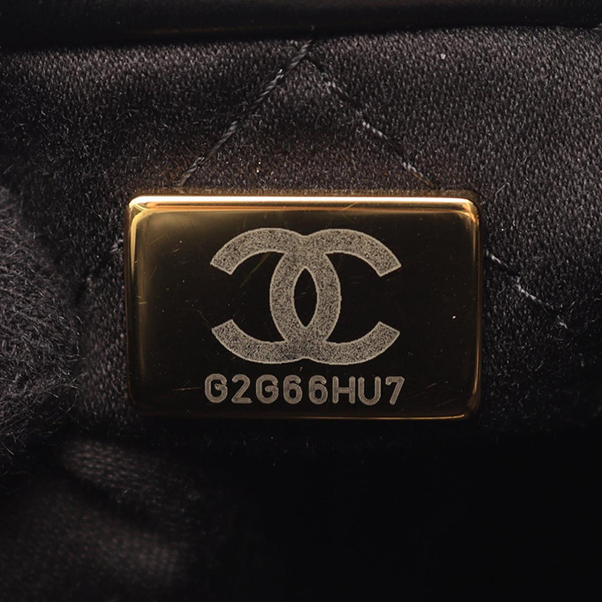 Chanel Mini Shiny Calfskin 22 Handbag