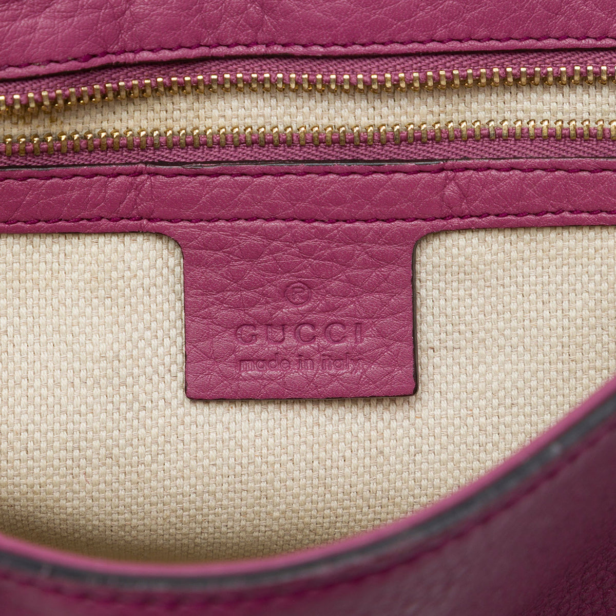 Gucci Medium Calfskin Soho Chain Flap Crossbody