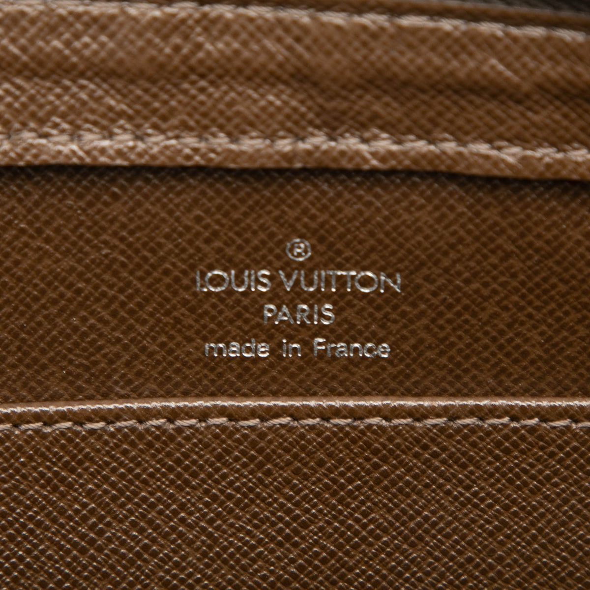 Louis Vuitton Taiga Pochette Baikal
