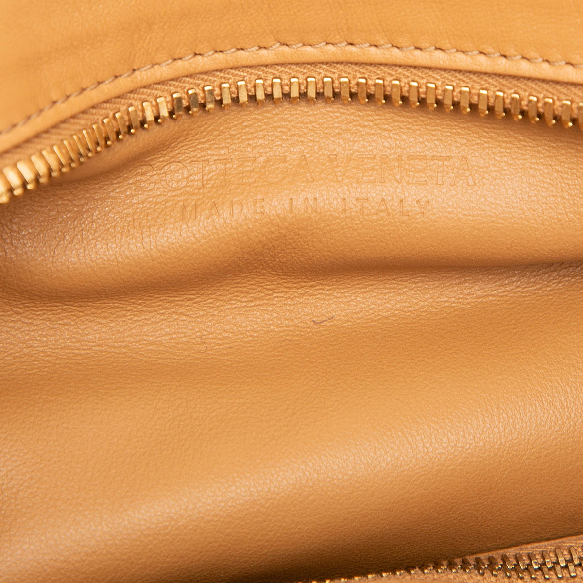 Bottega Veneta Nappa BV Twist Handbag