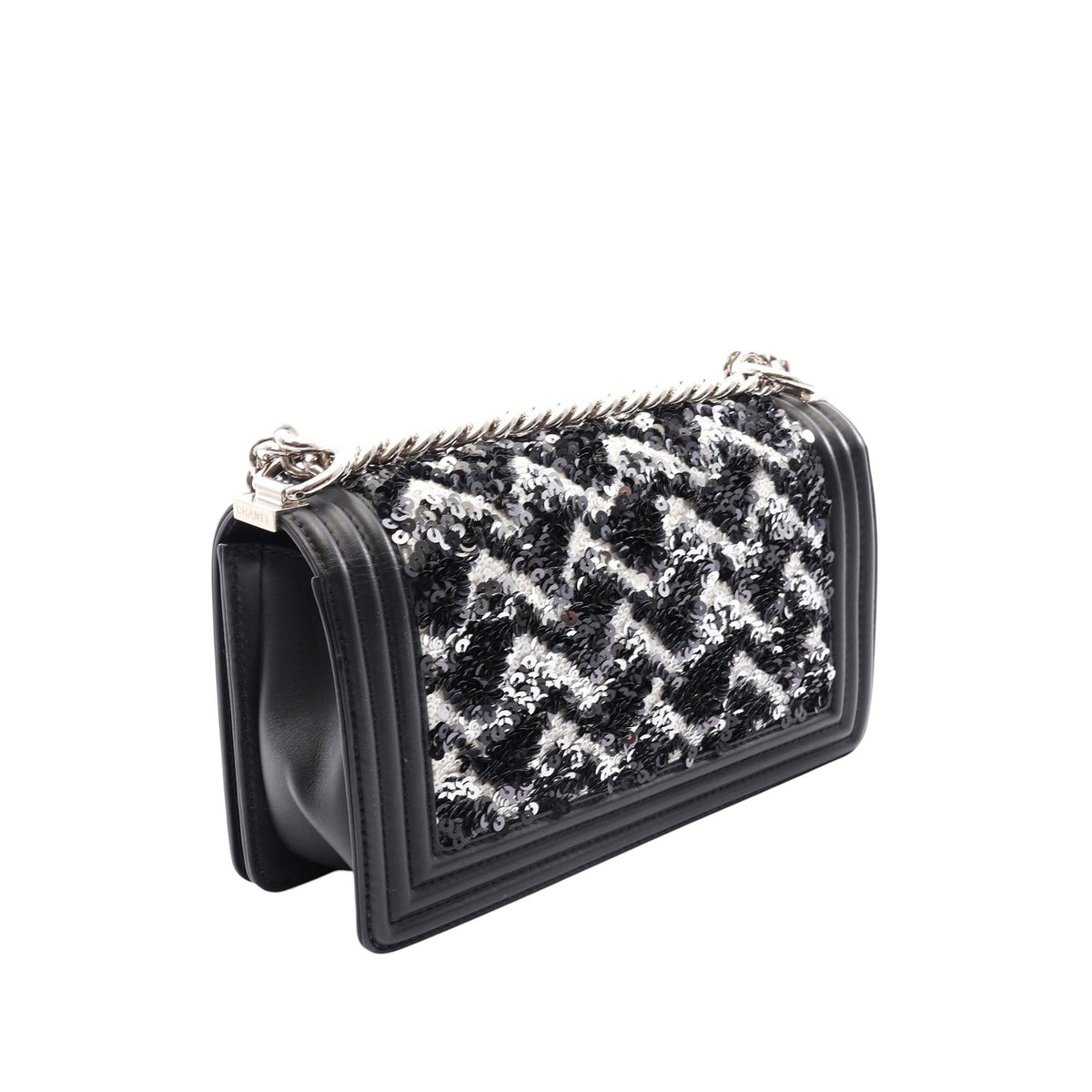 Chanel Old Medium Sequined Lambskin Boy Flap — Black
