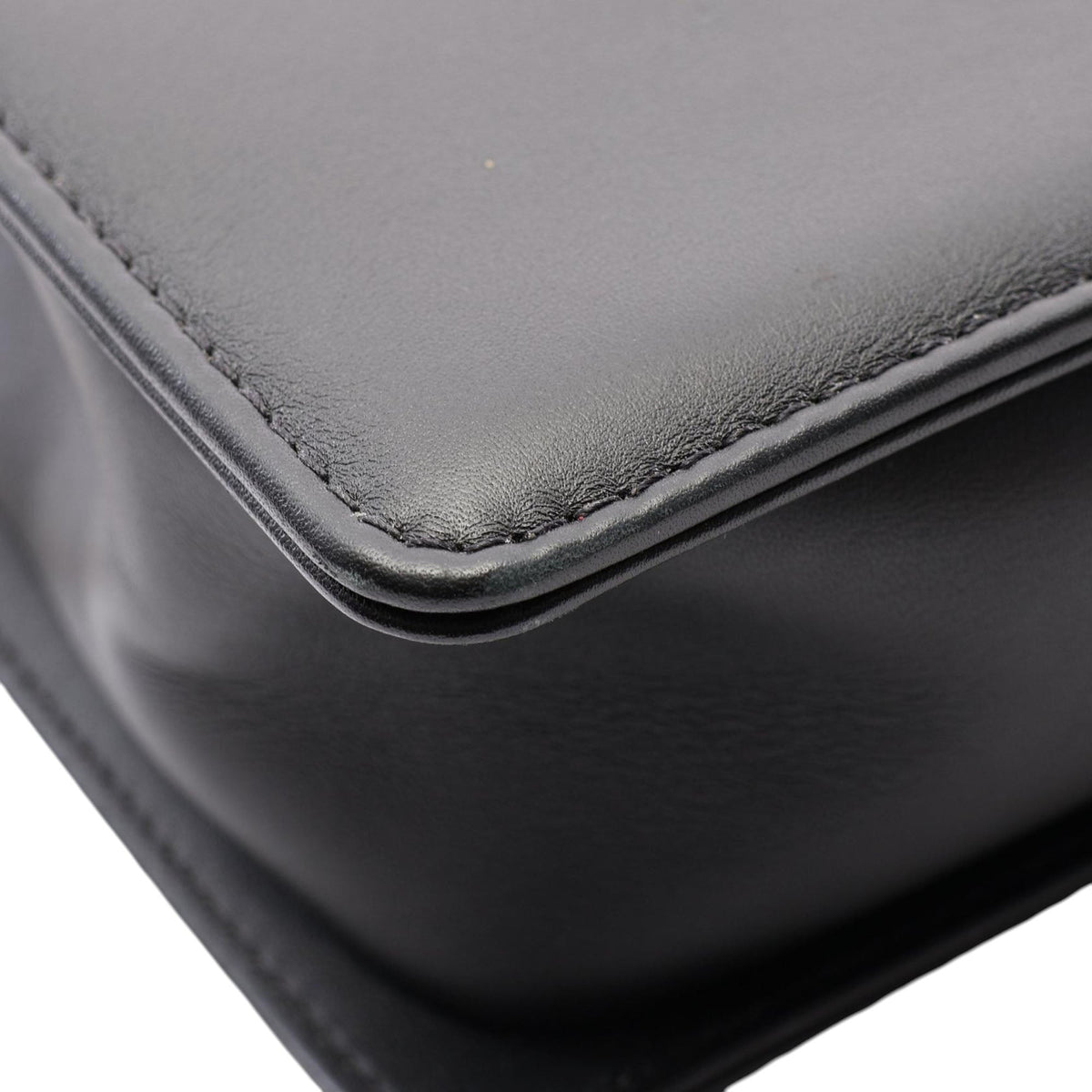 Chanel Old Medium Sequined Lambskin Boy Flap — Black
