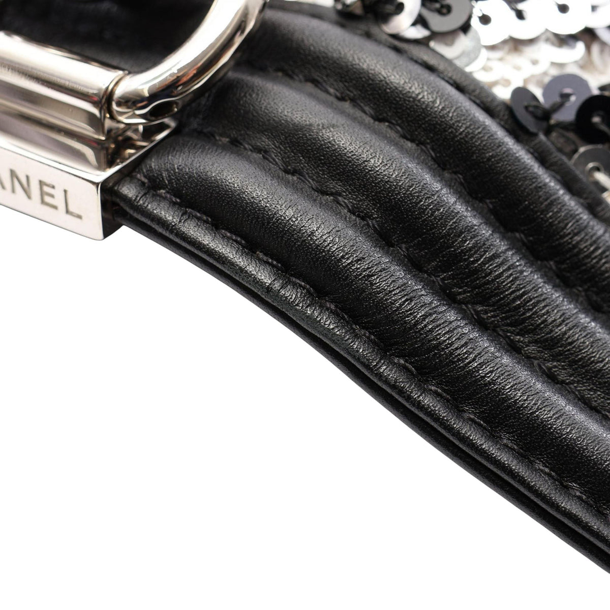 Chanel Old Medium Sequined Lambskin Boy Flap — Black