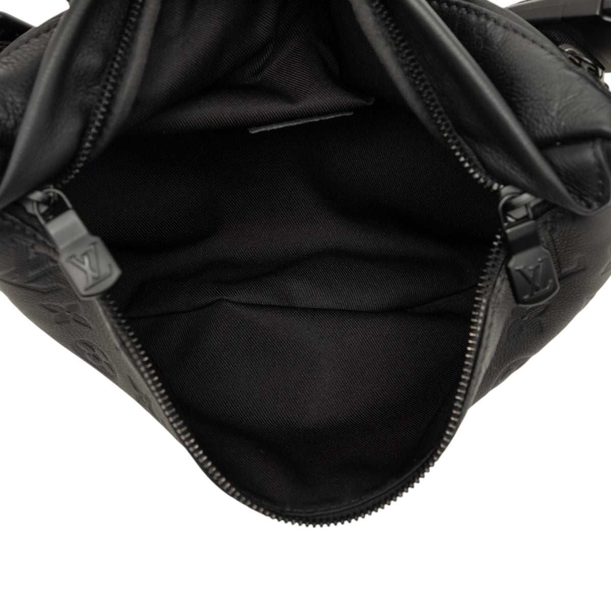 Louis Vuitton Monogram Shadow Discovery Bumbag