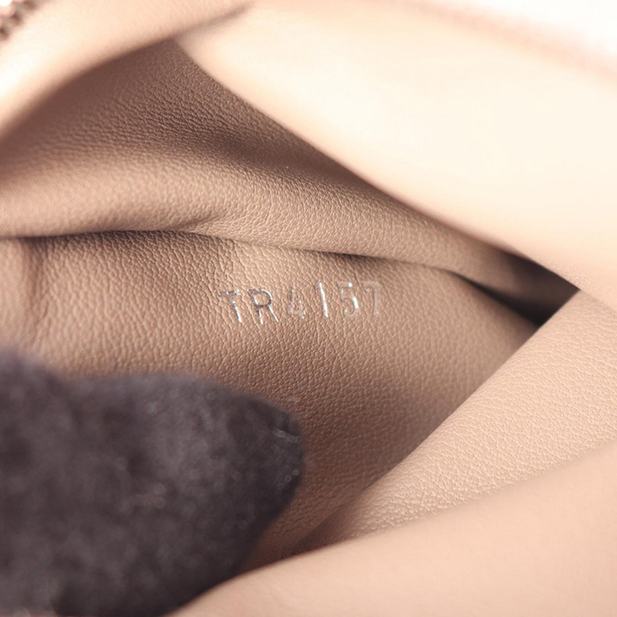 Louis Vuitton Taurillon Capucines PM