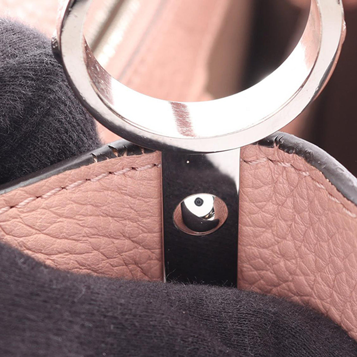 Louis Vuitton Taurillon Capucines PM