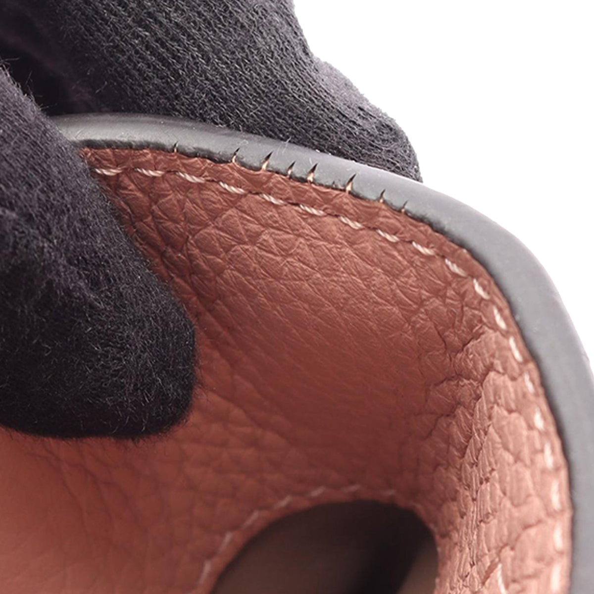 Louis Vuitton Taurillon Capucines PM