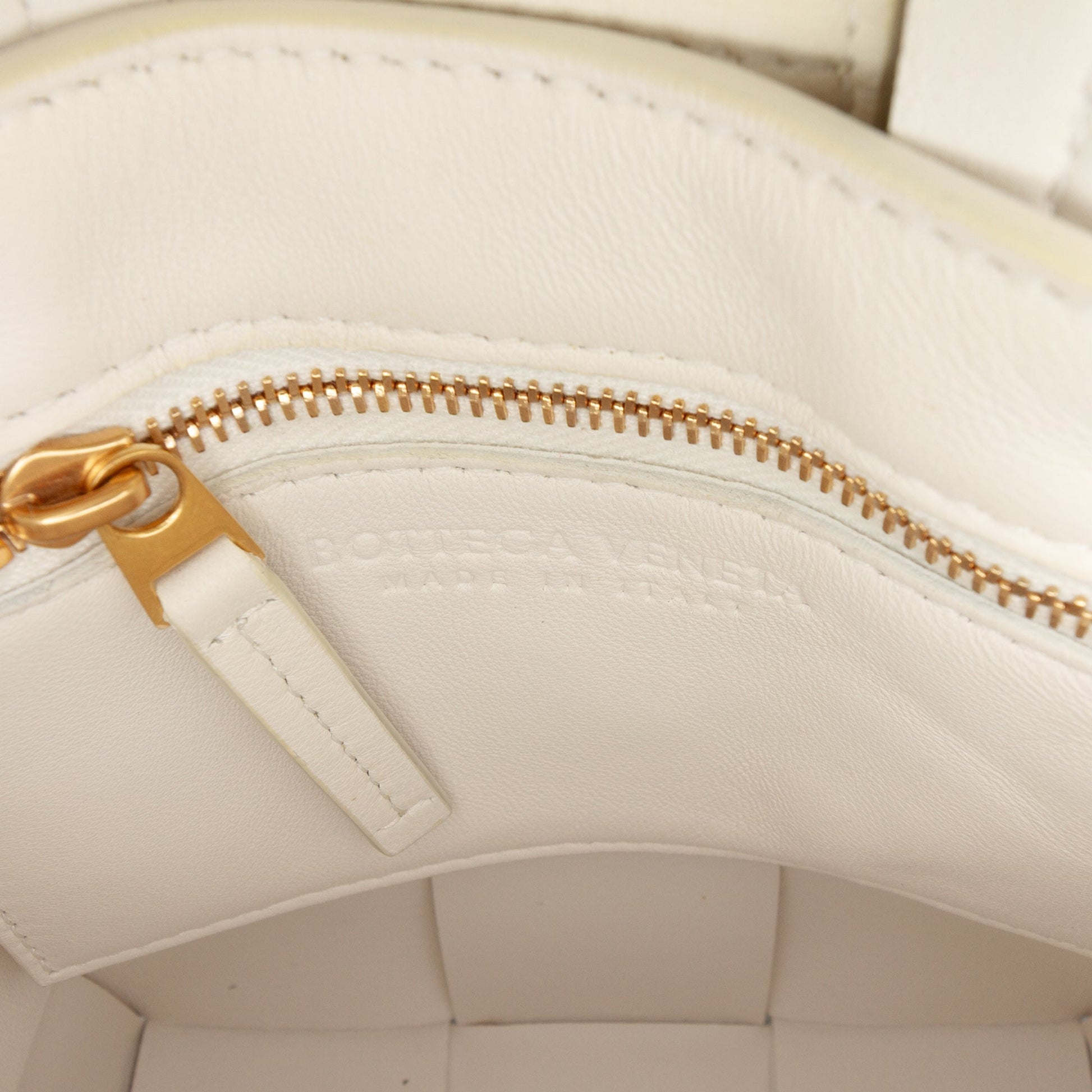 Bottega Veneta Mini Maxi Intrecciato Nappa North South Casette Tote