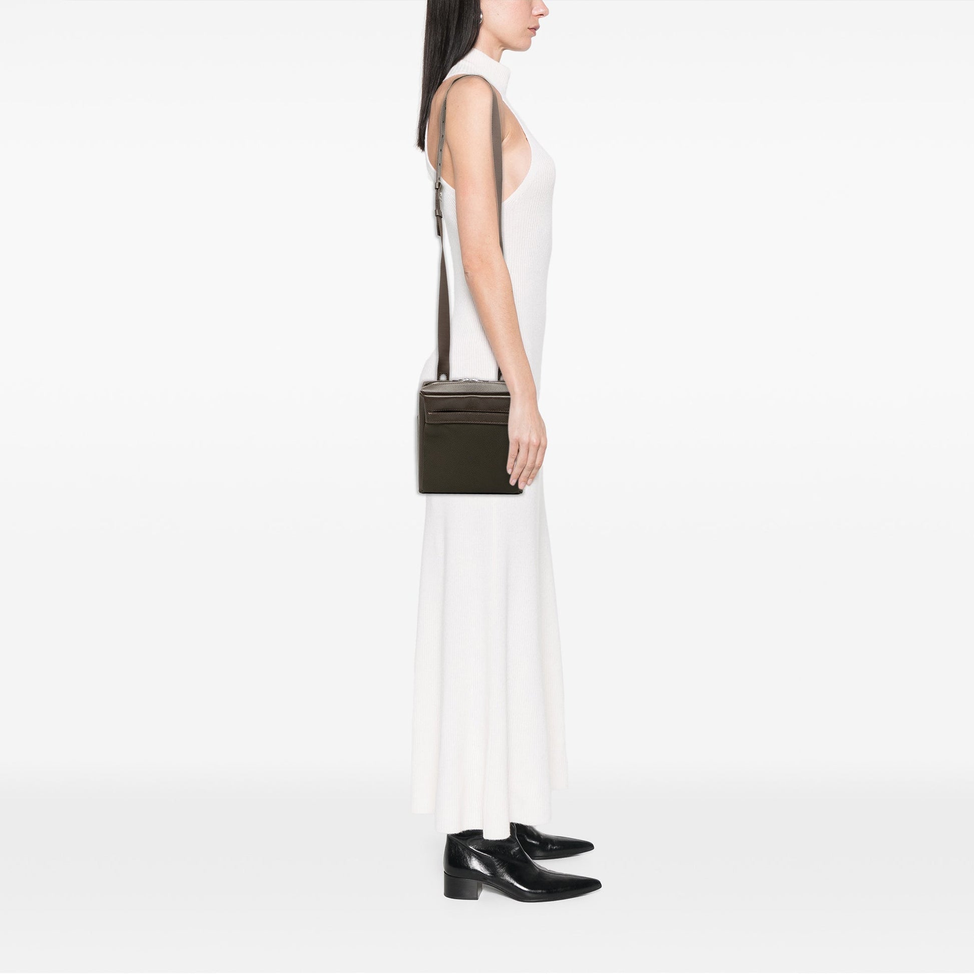 Louis Vuitton Taiga Sayan