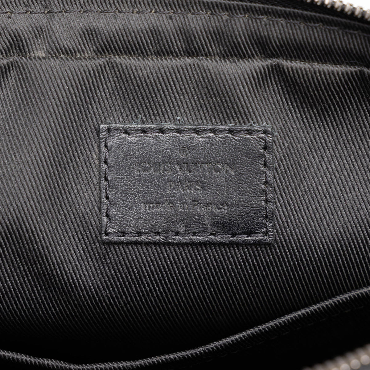 Louis Vuitton Monogram Eclipse Reverse Trio Messenger — Black